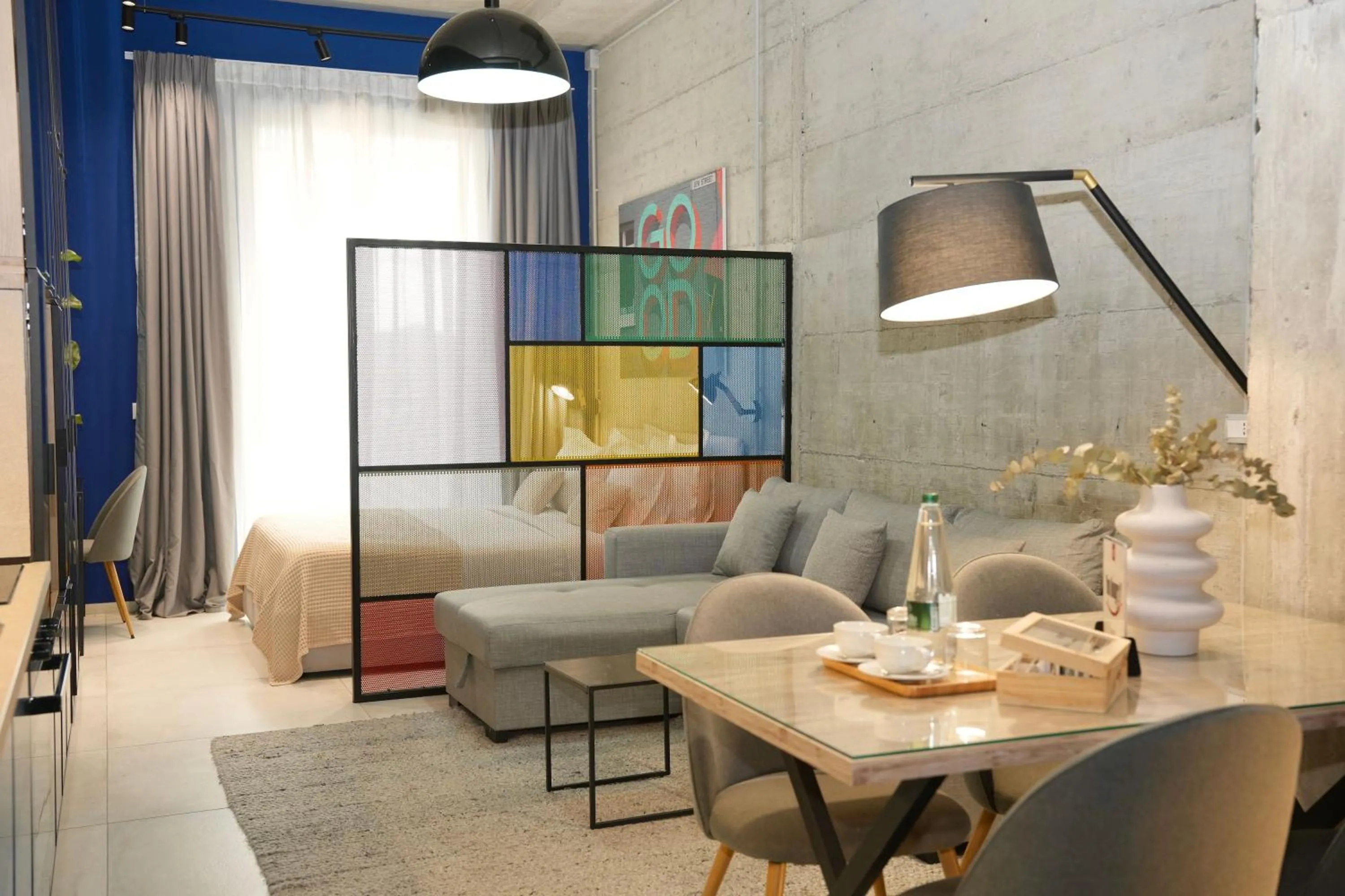 Bed in Ambassador Skyline Apartments