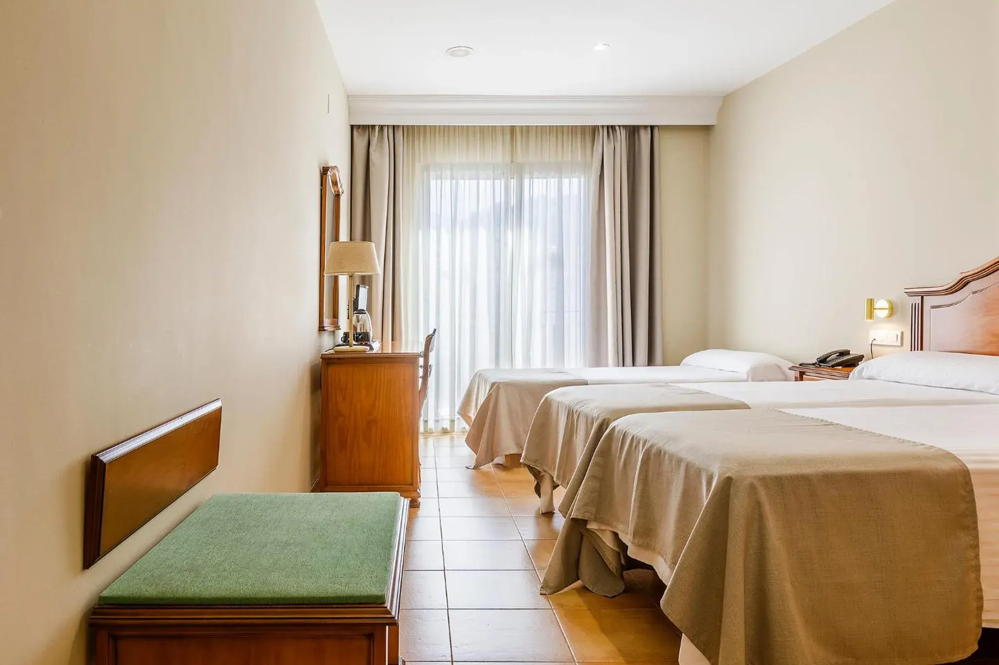 Triple Room (3 Adults) in Hotel Almijara - Mares Triple Room (3 Adults) in Hotel Almijara - Mares