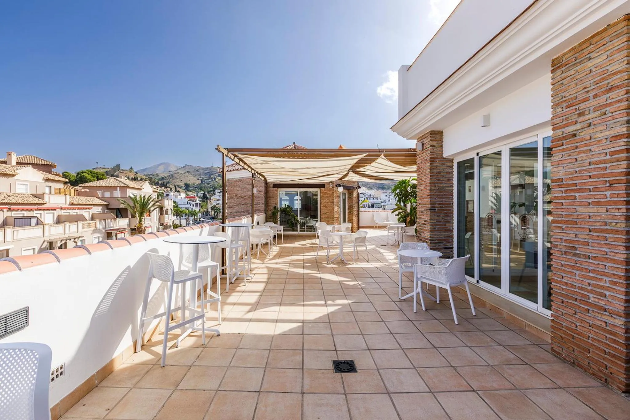 Hotel Almijara - Mares