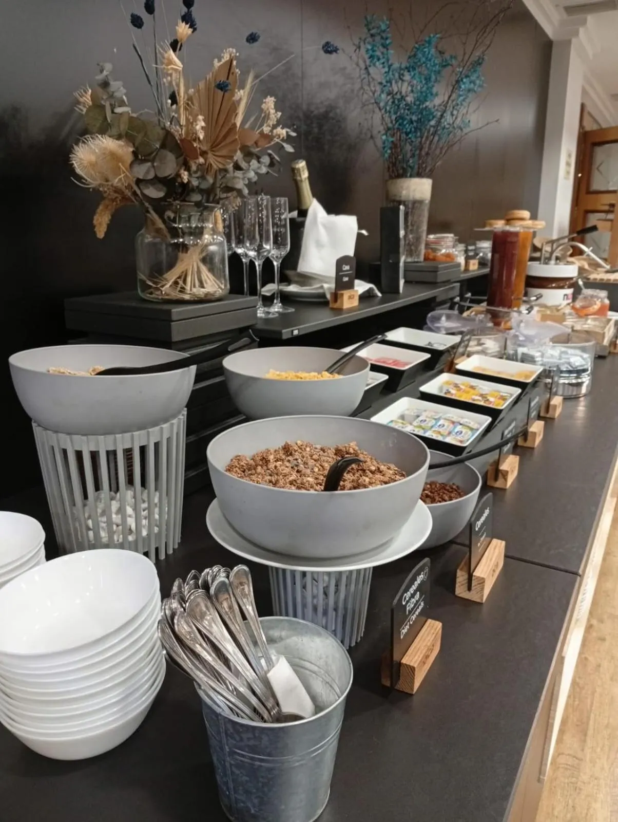 Breakfast in Oca Puerta del Camino Hotel