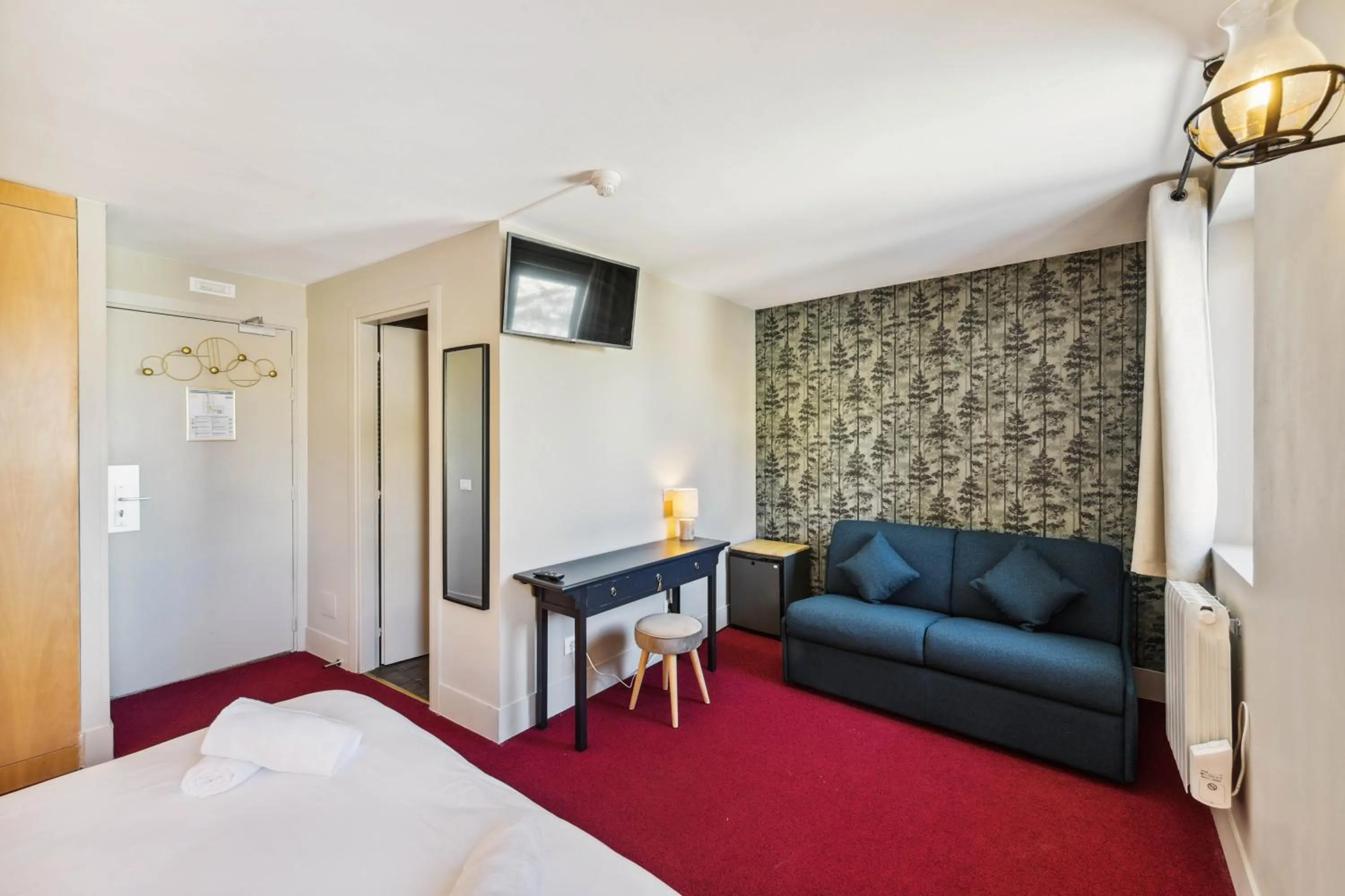 TV and multimedia, Bed in Hotel Turan & Spa