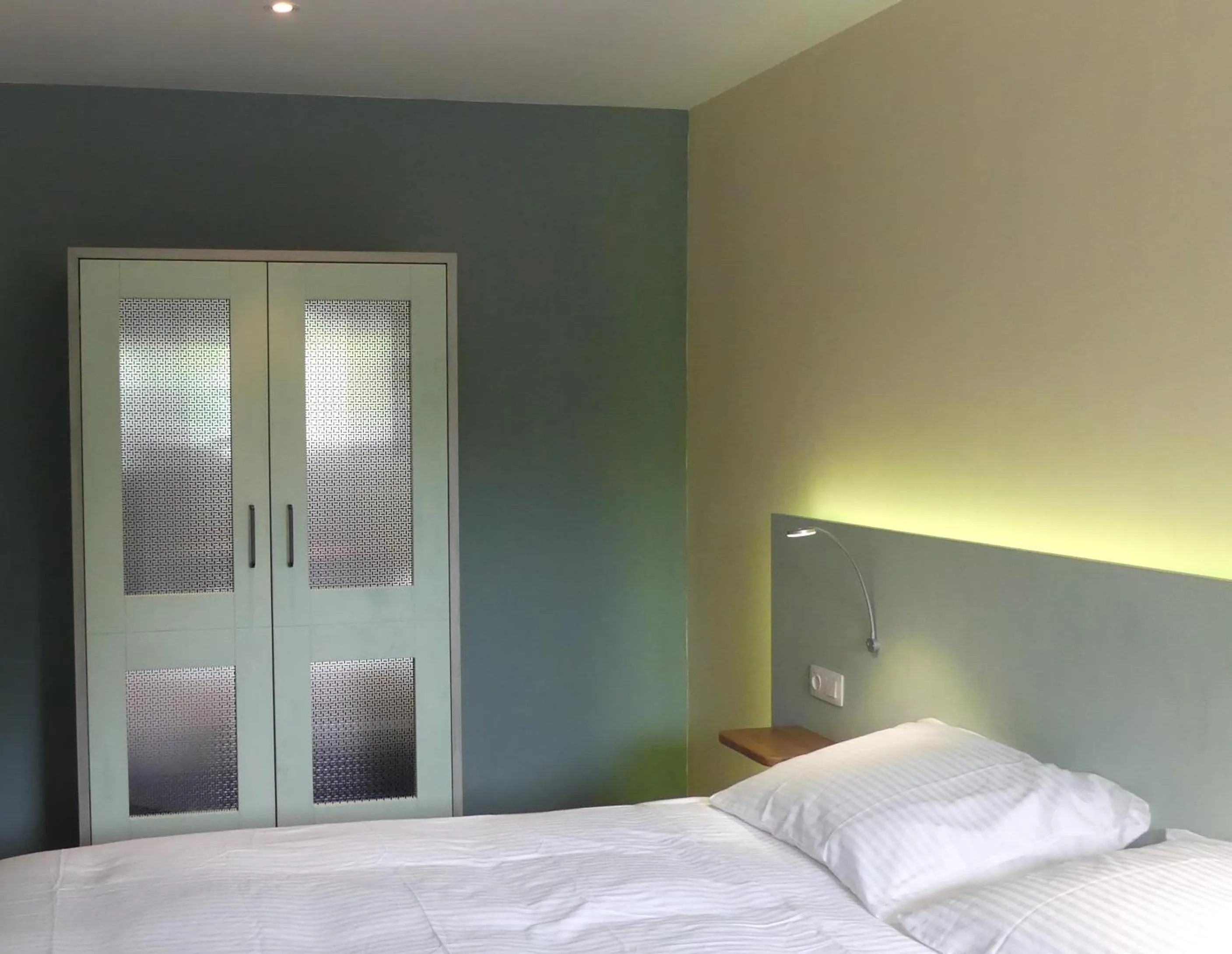 Bedroom, Bed in Het Zilte