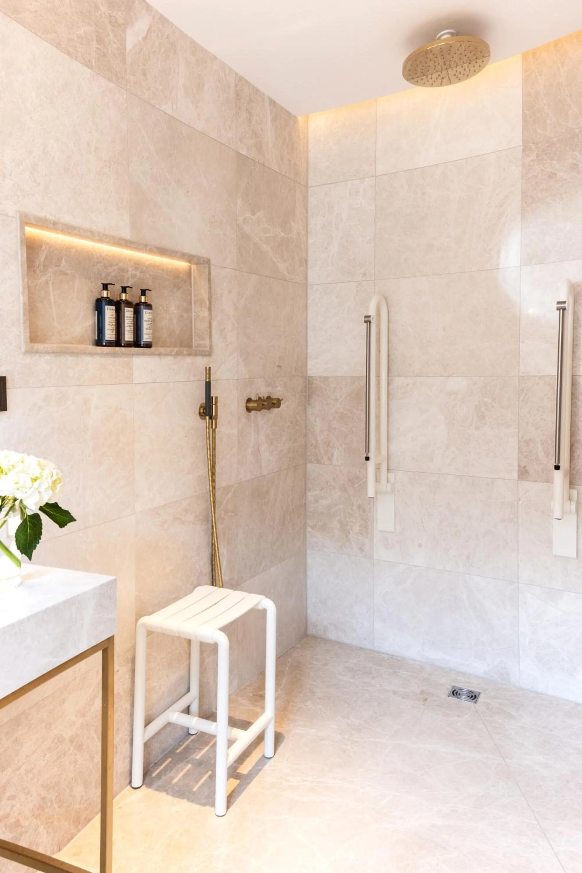 Bathroom in Almanac Palais Vienna