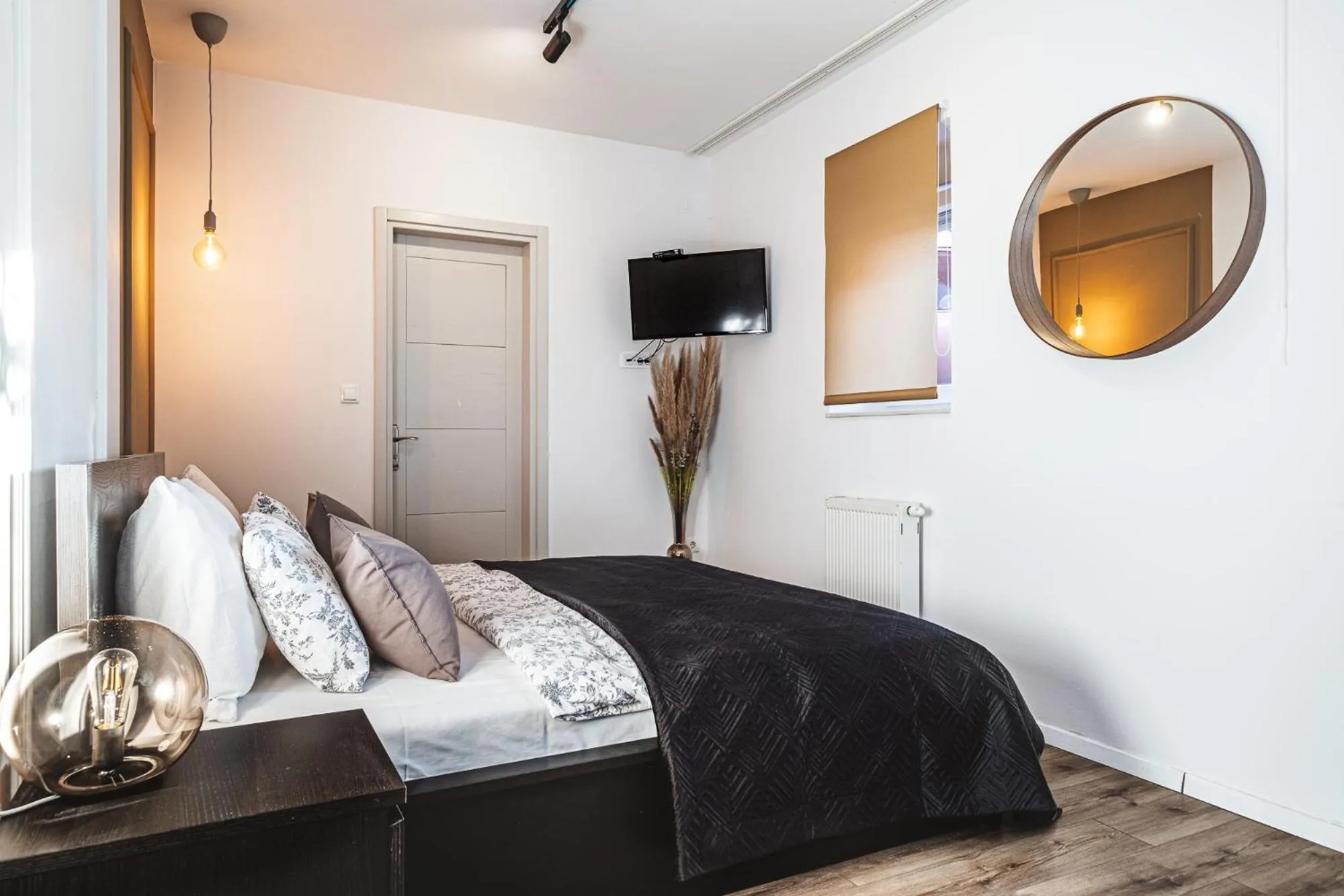 Bed in National Plus