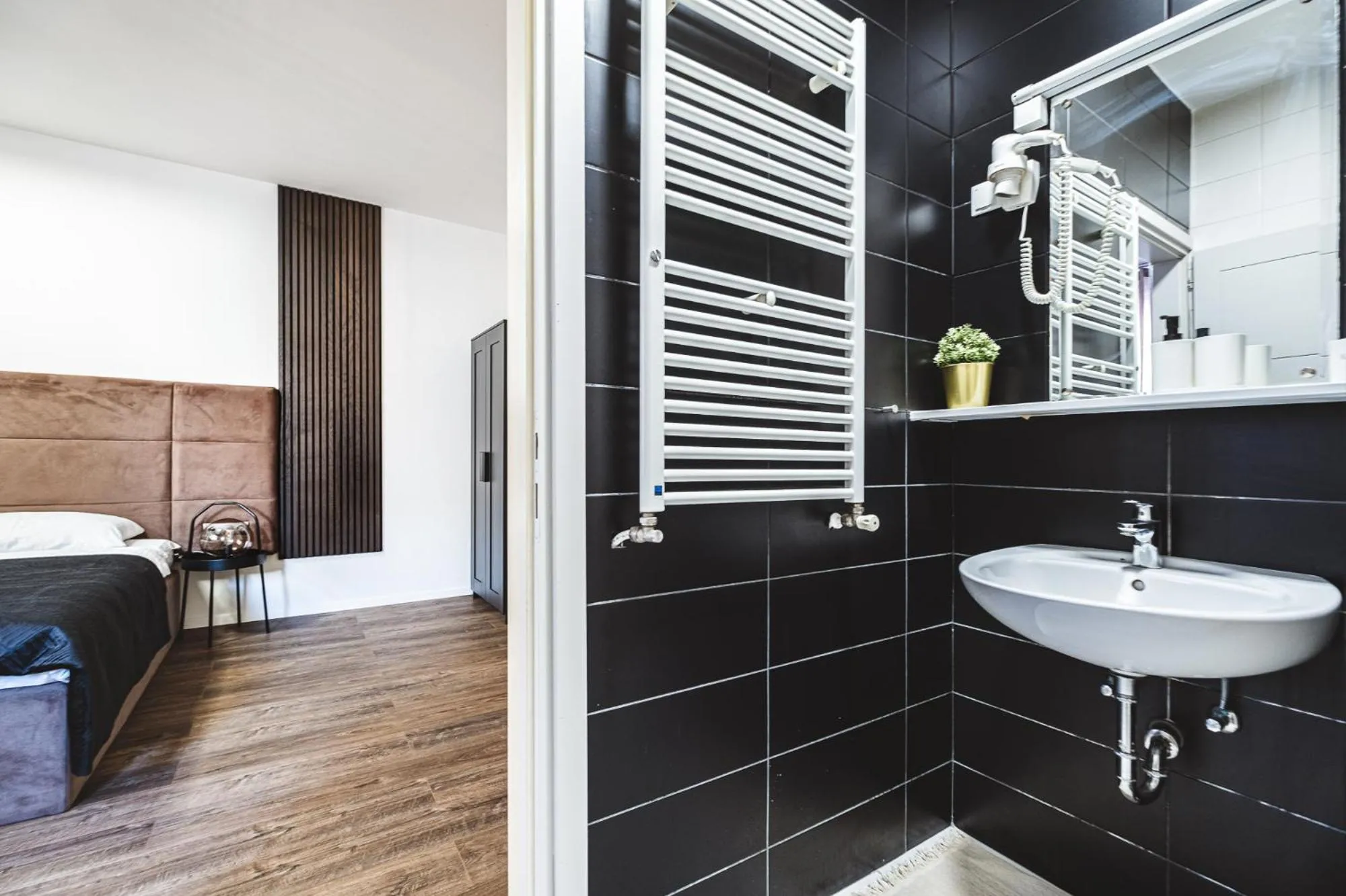 Shower in National Plus