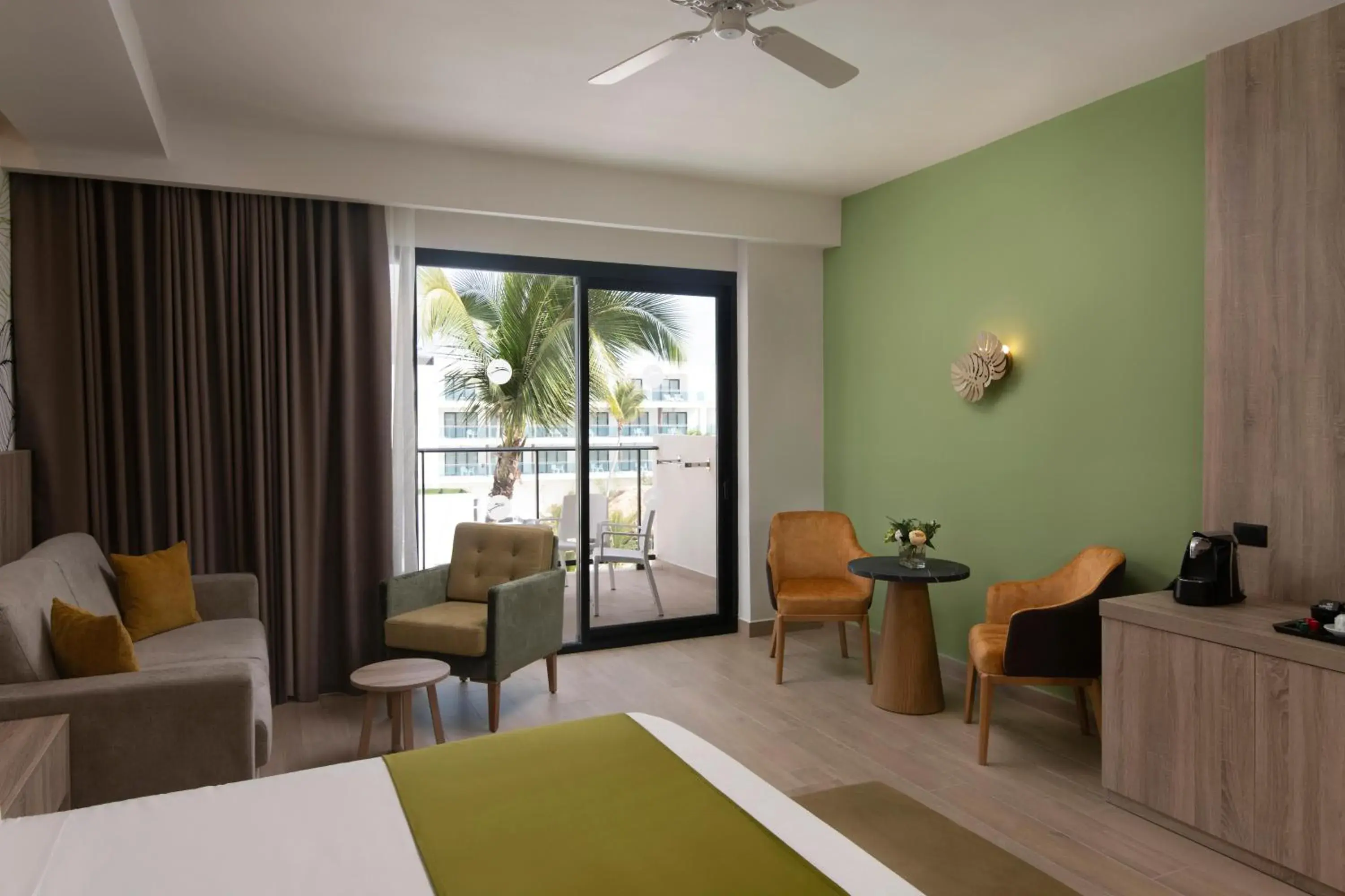 Junior Suite Pool View - single occupancy in Serenade All Suites - Adults Only Resort Junior Suite Pool View - single occupancy in Serenade All Suites - Adults Only Resort