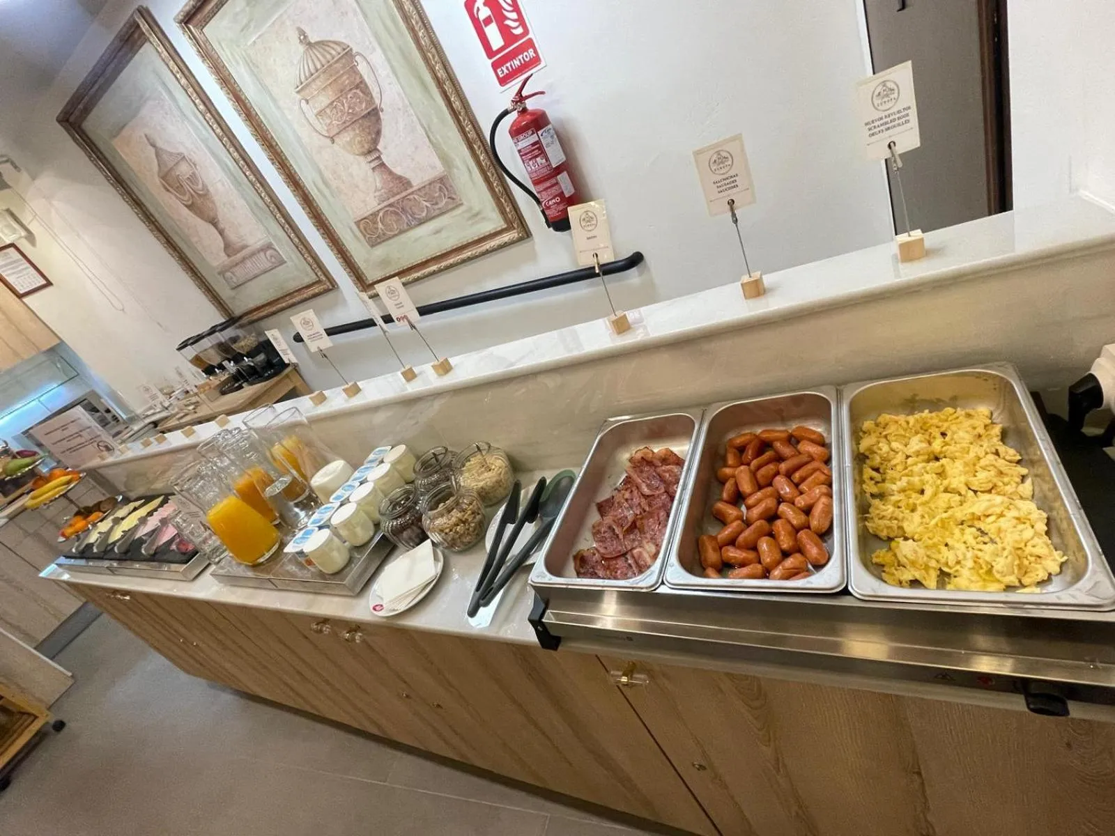 Buffet breakfast in Hotel Europa Boutique Sevilla