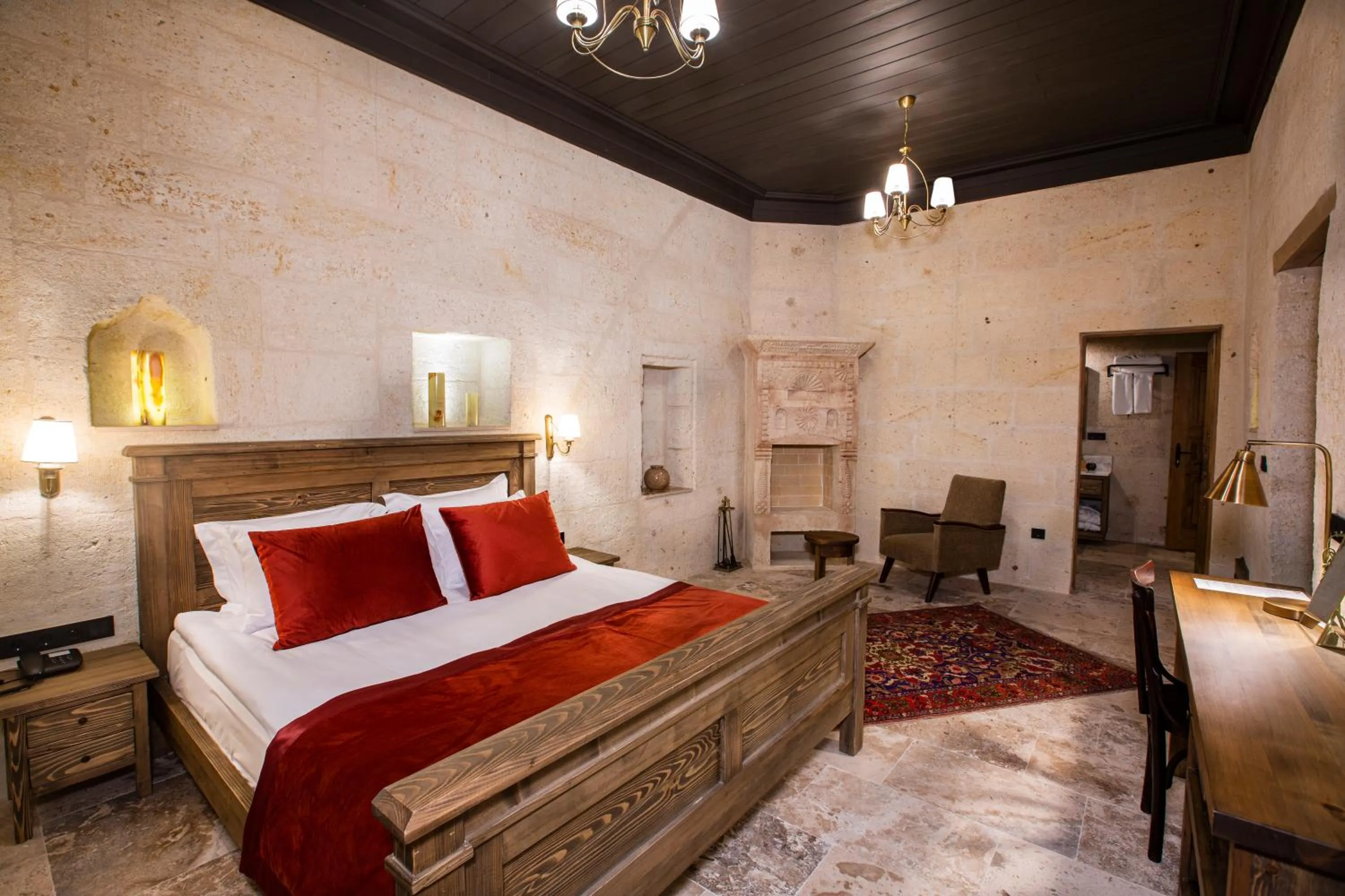 Bed in Sinasos Evleri