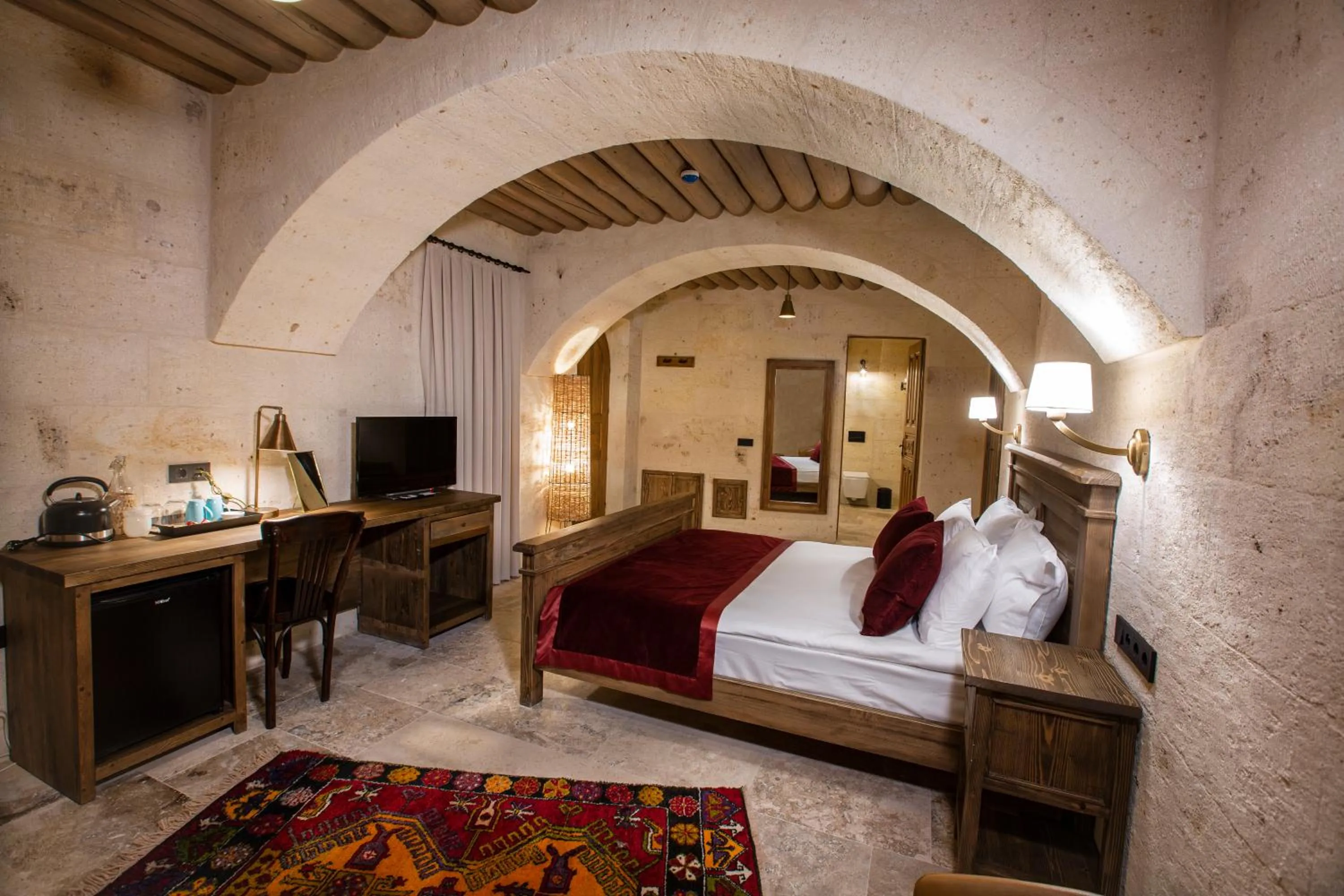 Bed in Sinasos Evleri