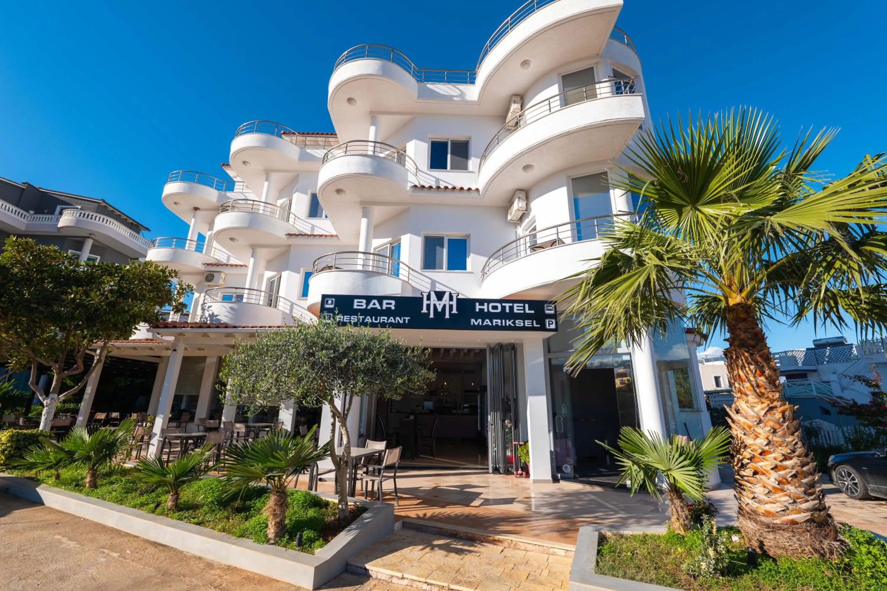 Property building in Mariksel HOTEL