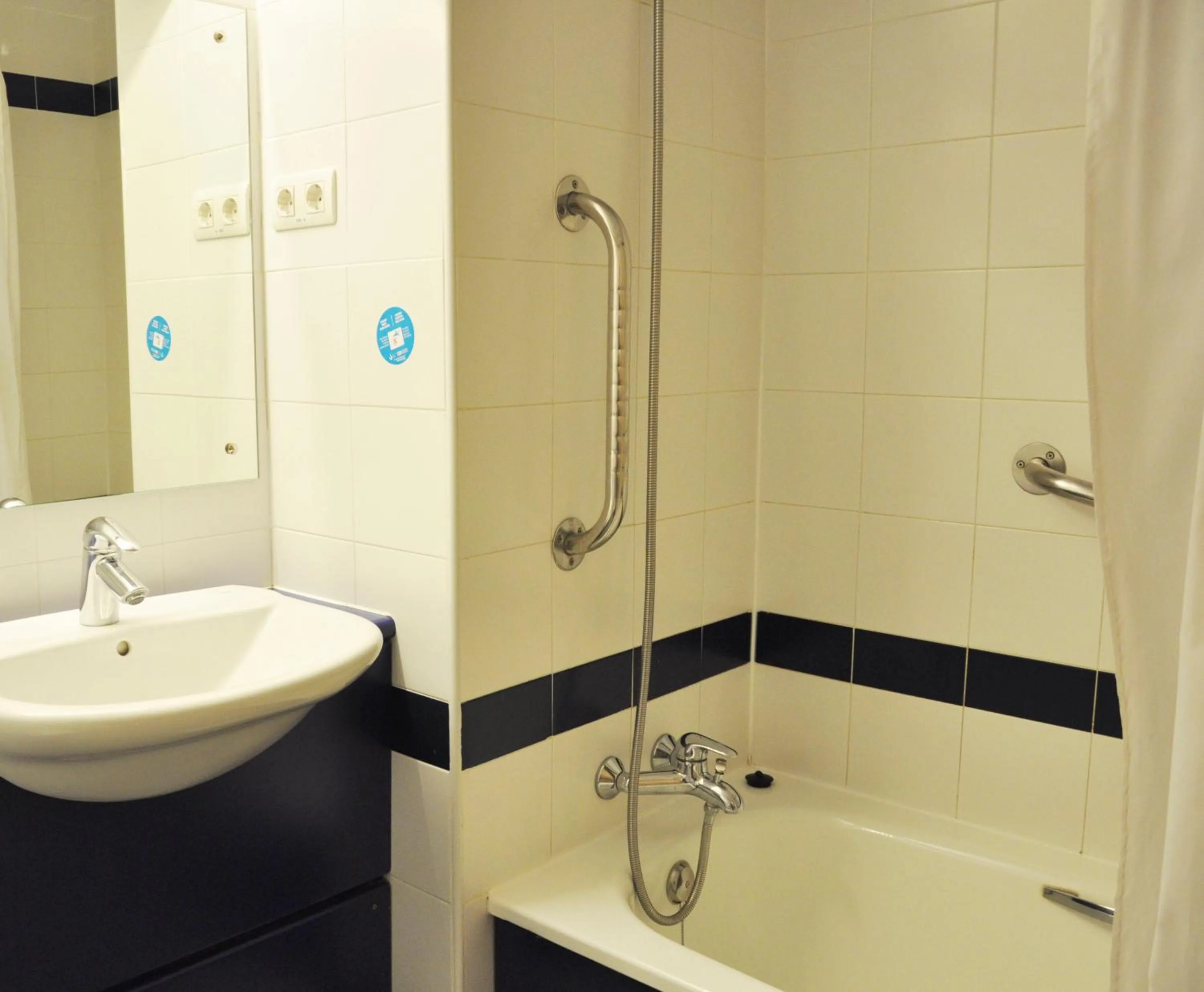 Bathroom in Travelodge Barcelona Fira