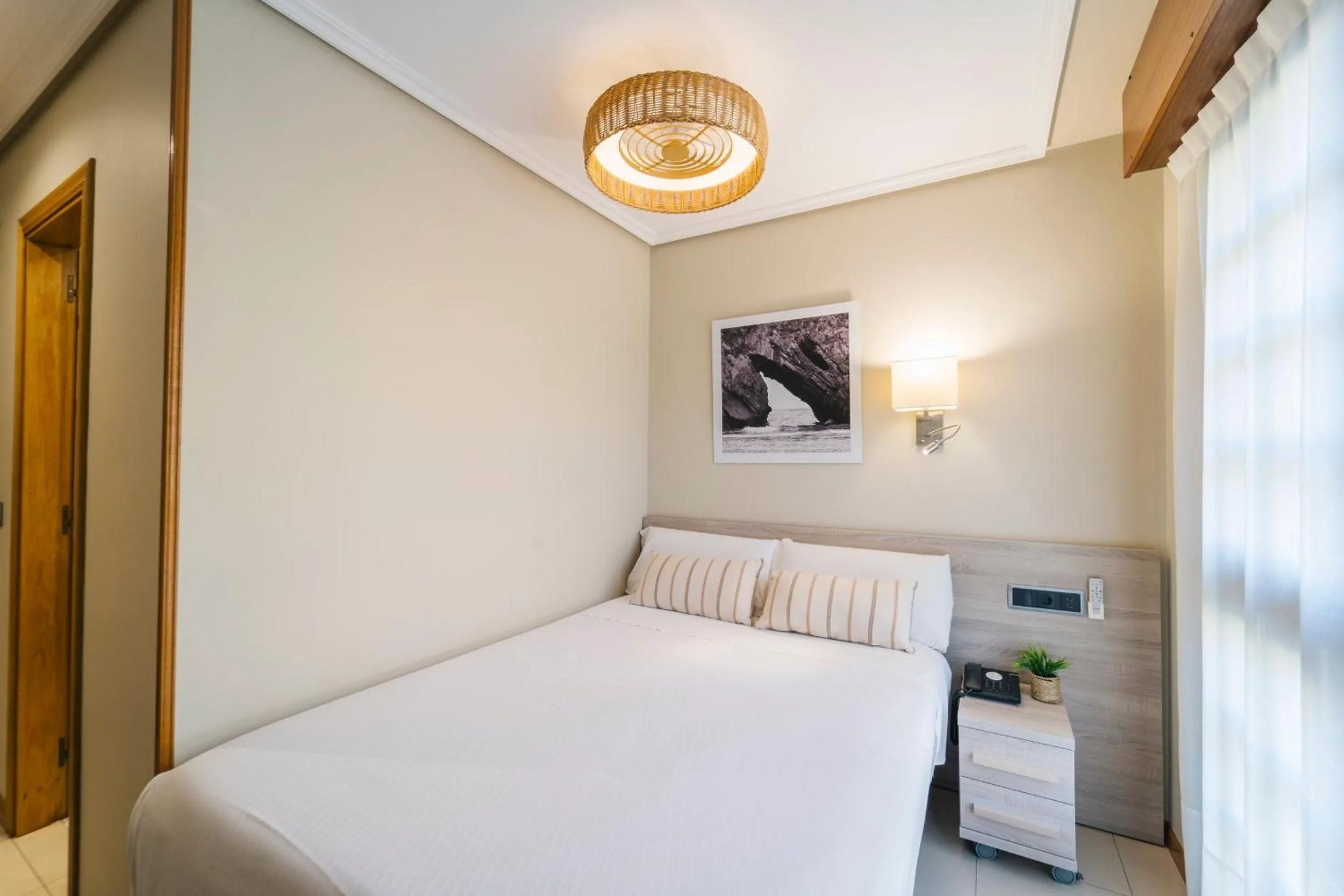 Bedroom, Bed in Miracielos