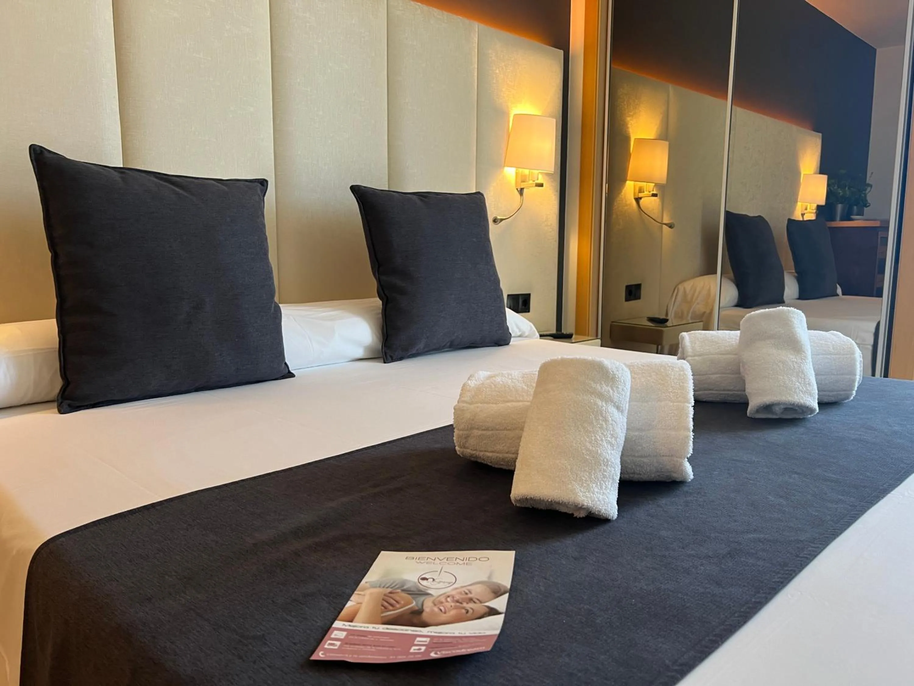 Bedroom, Bed in ON Family Islantilla