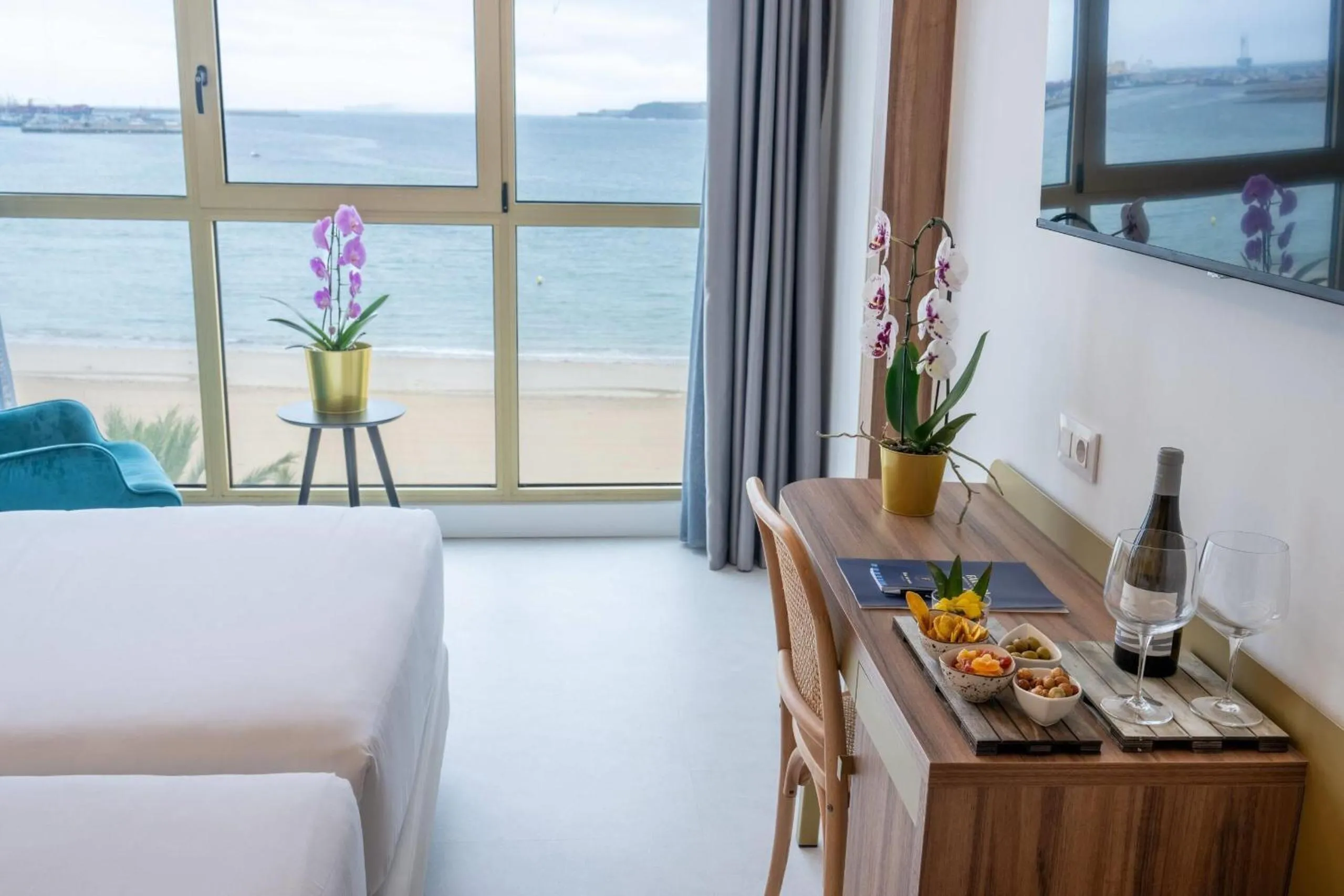 Bedroom in Hotel Faranda Rias Altas, Ascend Hotel Collection