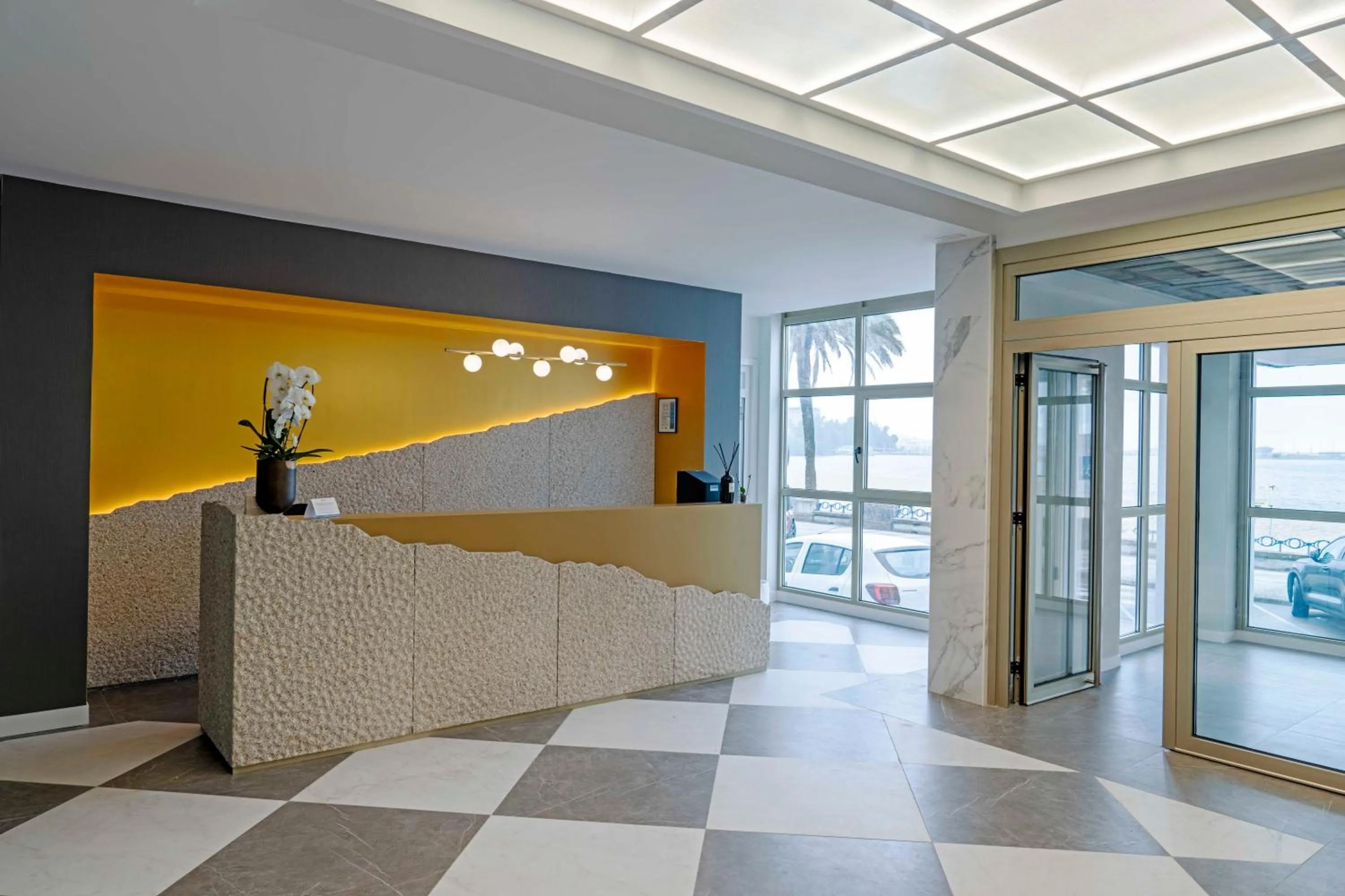 Lobby or reception in Hotel Faranda Rias Altas, Ascend Hotel Collection