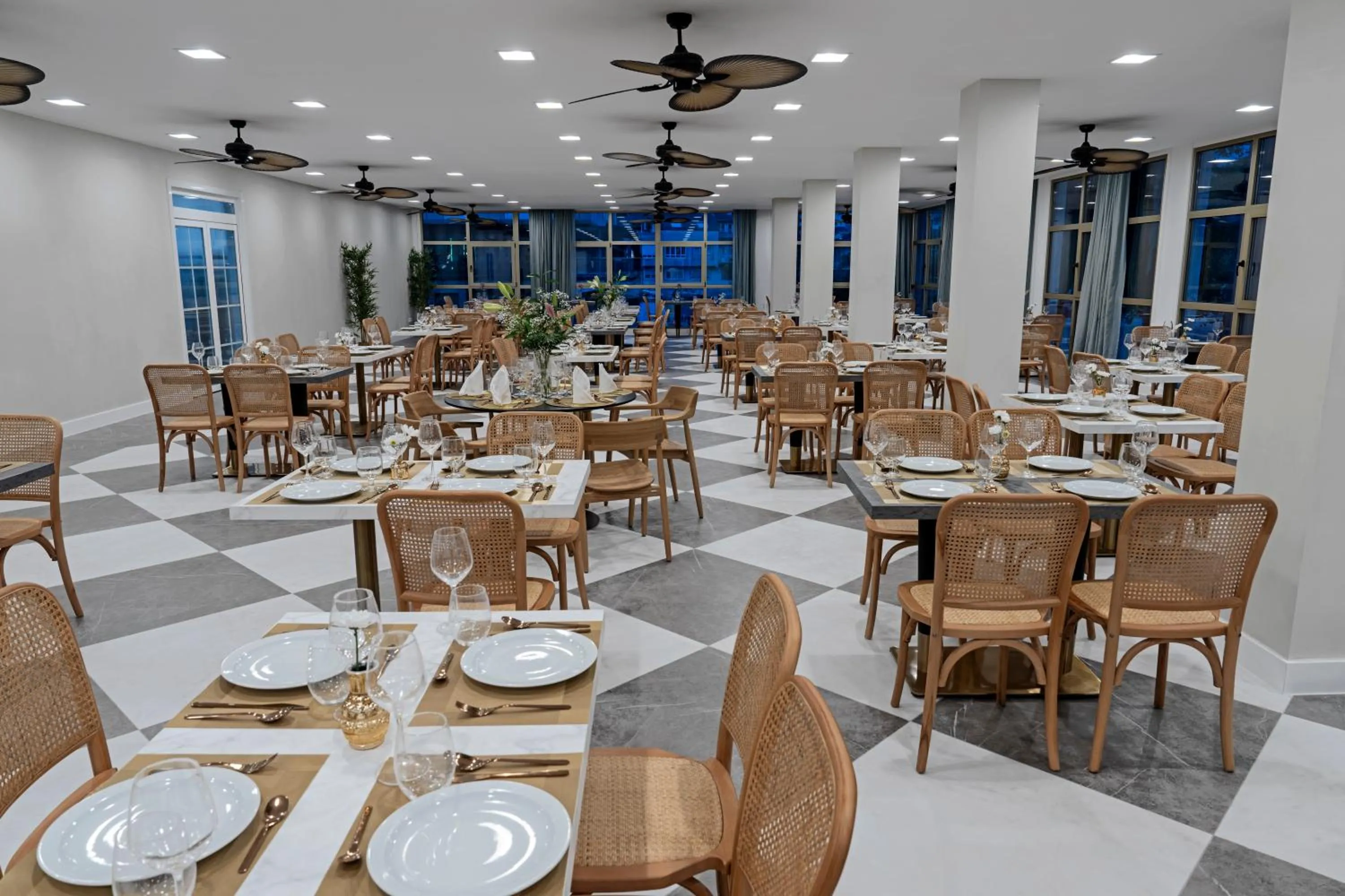 Restaurant/places to eat in Hotel Faranda Rias Altas, Ascend Hotel Collection