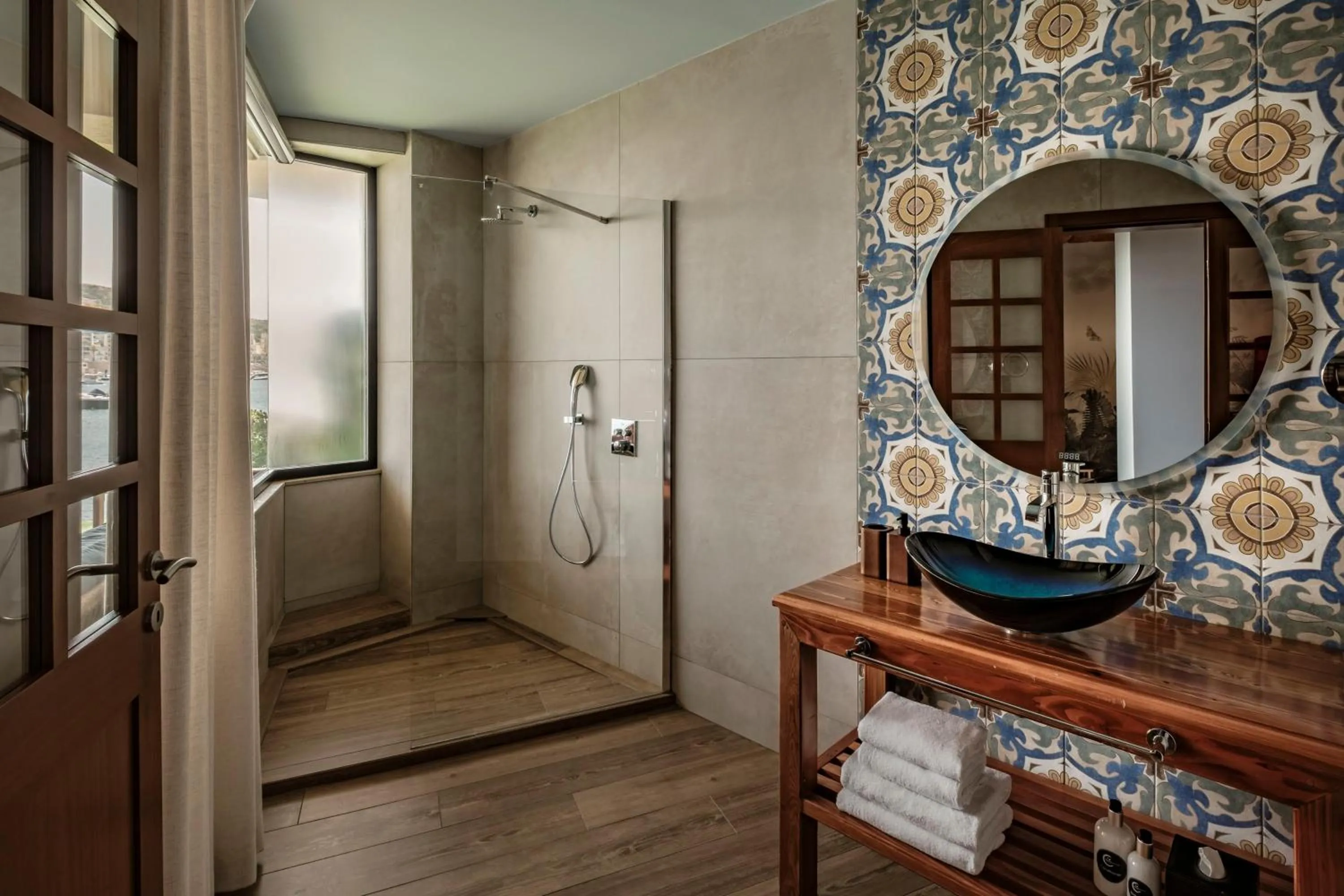 Bathroom in Damare Resort & SPA