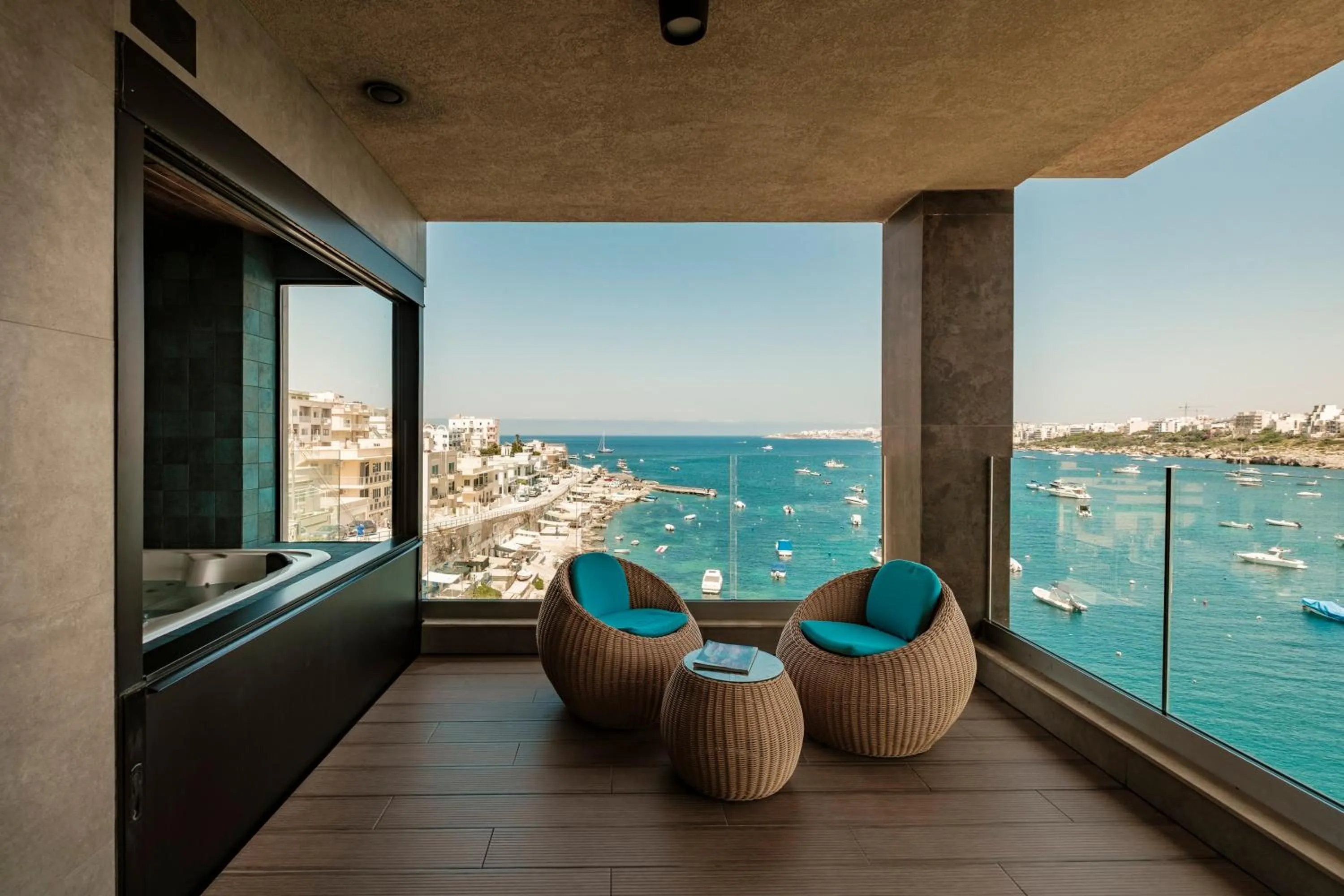 Balcony/Terrace in Damare Resort & SPA