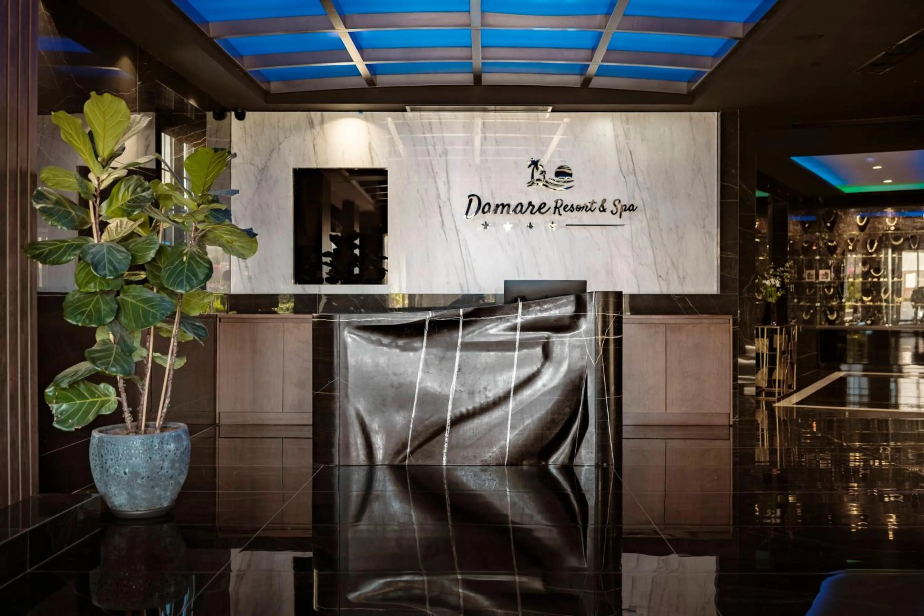 Lobby or reception in Damare Resort & SPA