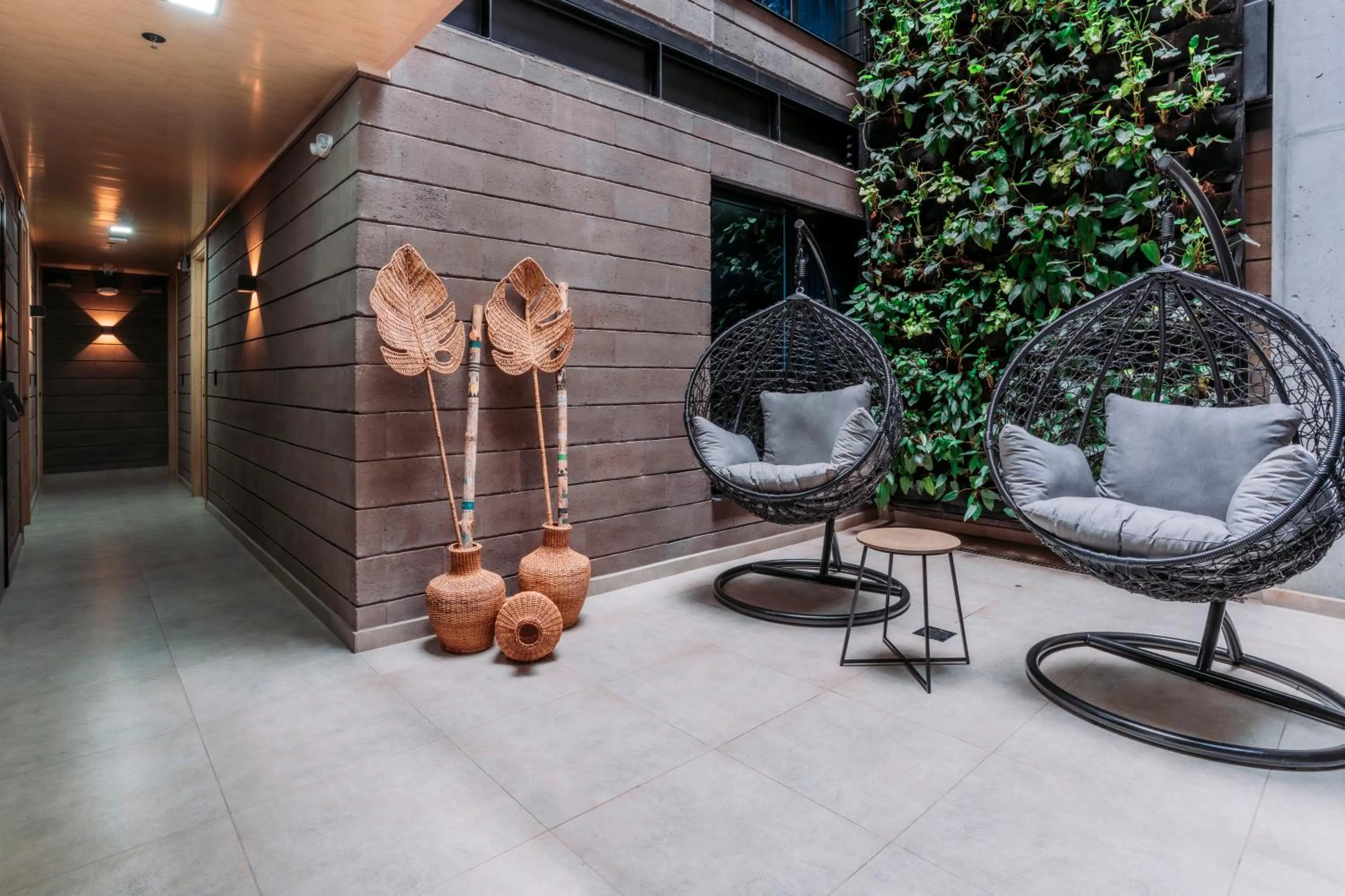 Patio in Hotel Living by Armoniko