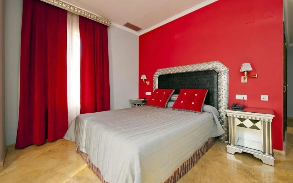 Bed in Adriano Boutique Sevilla