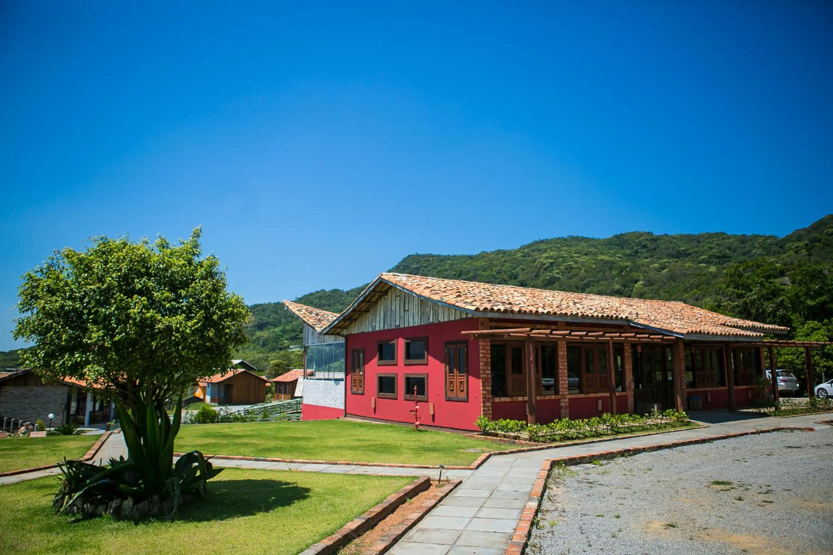 Property building in Eco Mirante Hotel