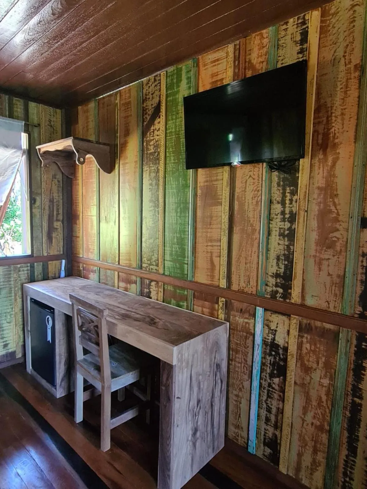 Communal lounge/ TV room in Eco Mirante Hotel