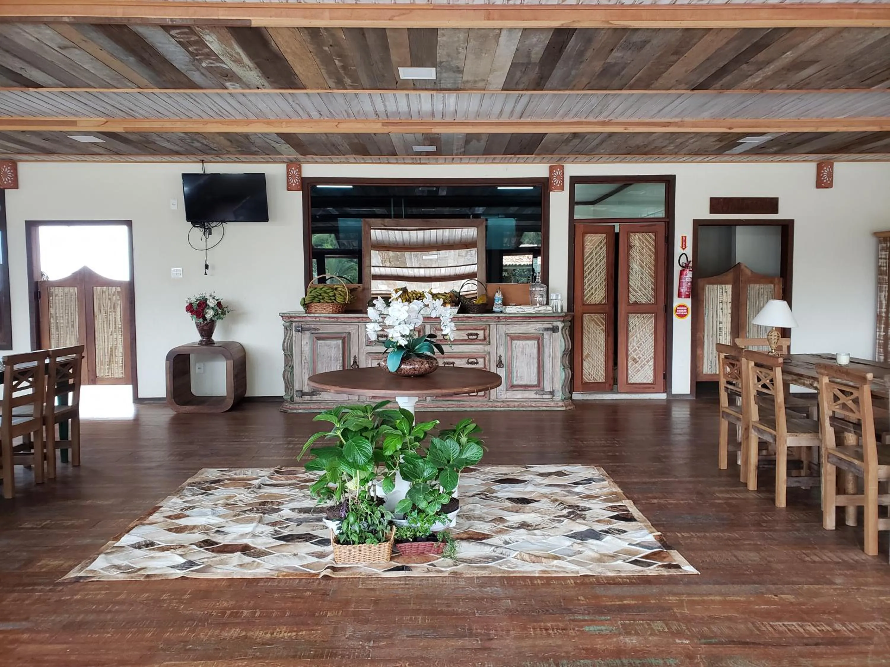 Restaurant/places to eat in Eco Mirante Hotel