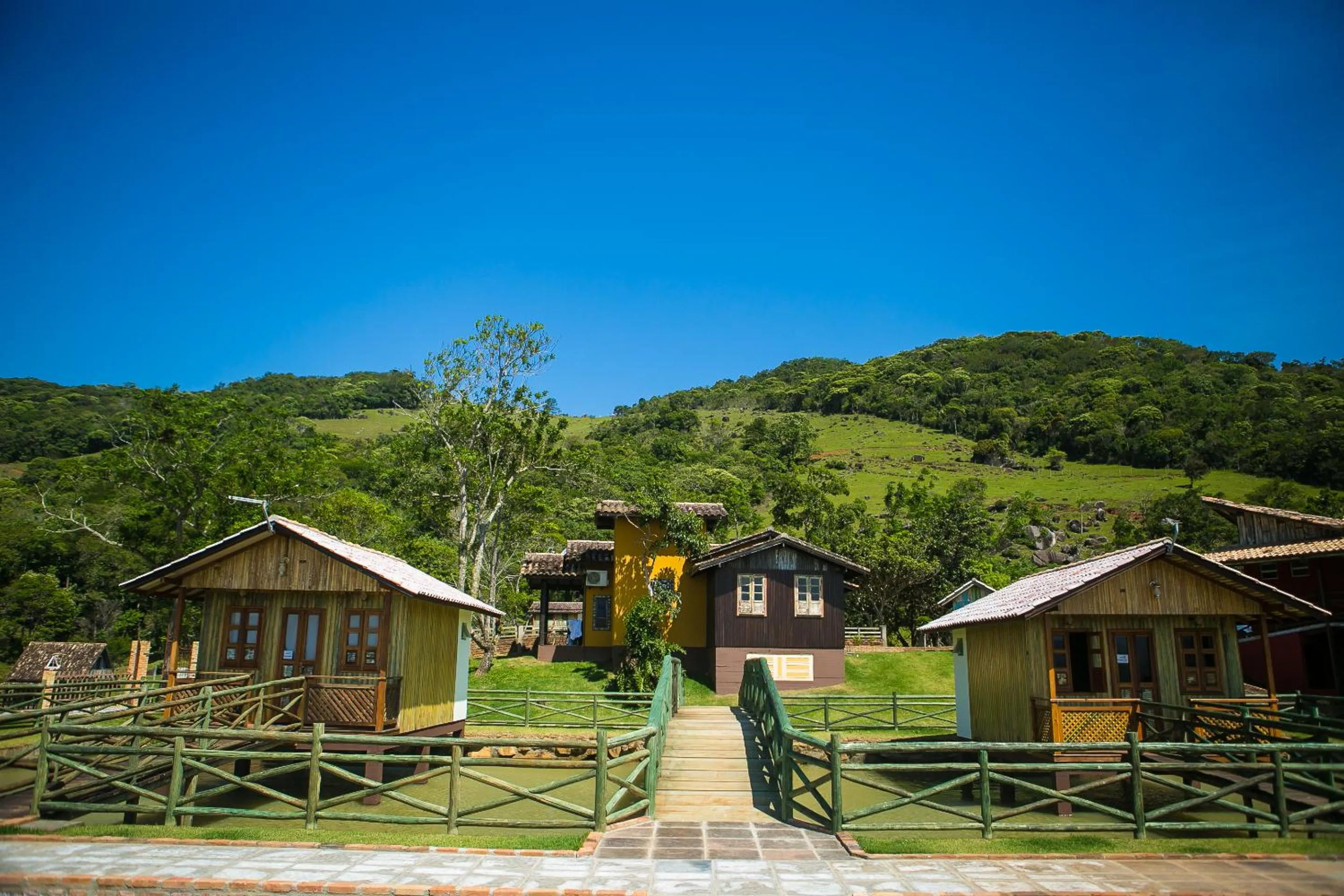 Property building in Eco Mirante Hotel