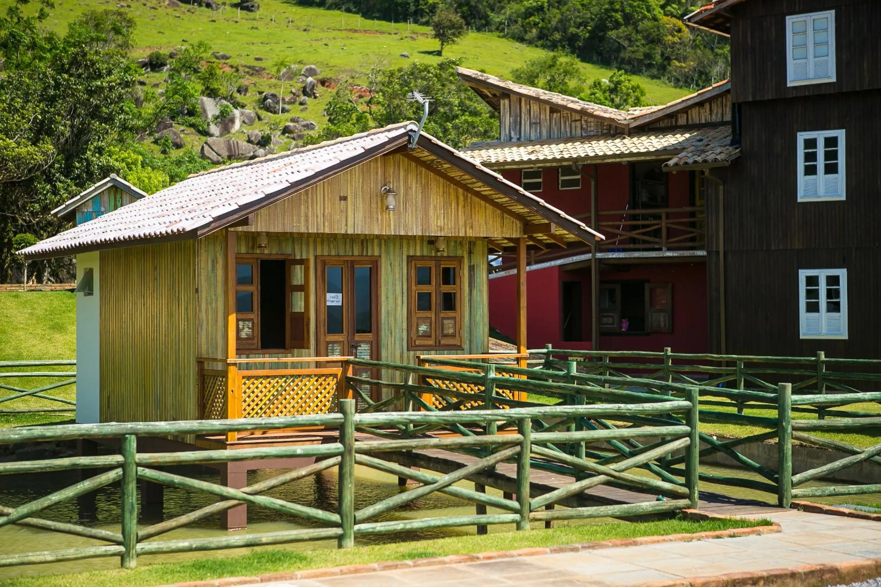 Property building in Eco Mirante Hotel