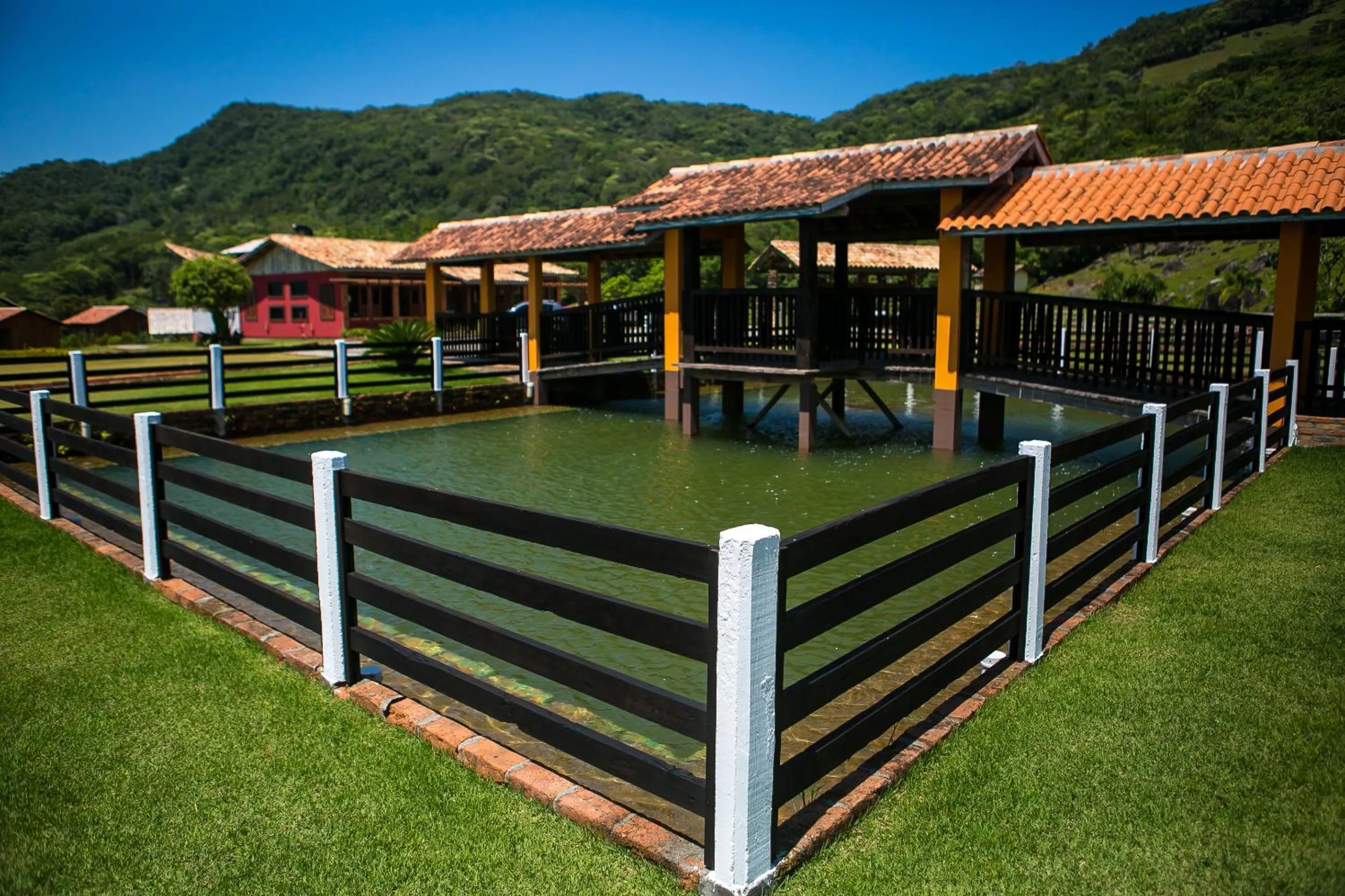 Spring in Eco Mirante Hotel