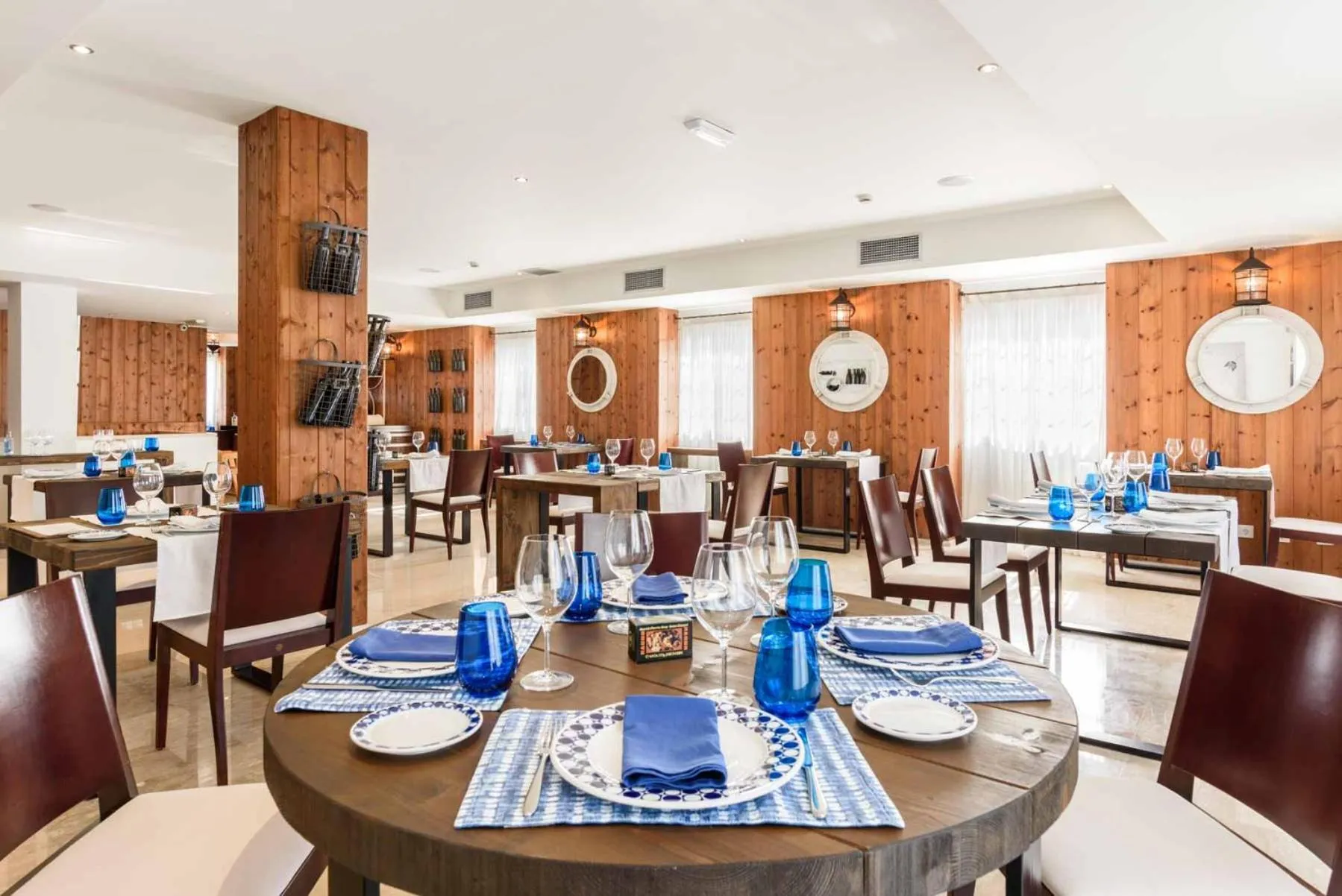 Restaurant/places to eat in Eurostars Isla de La Toja