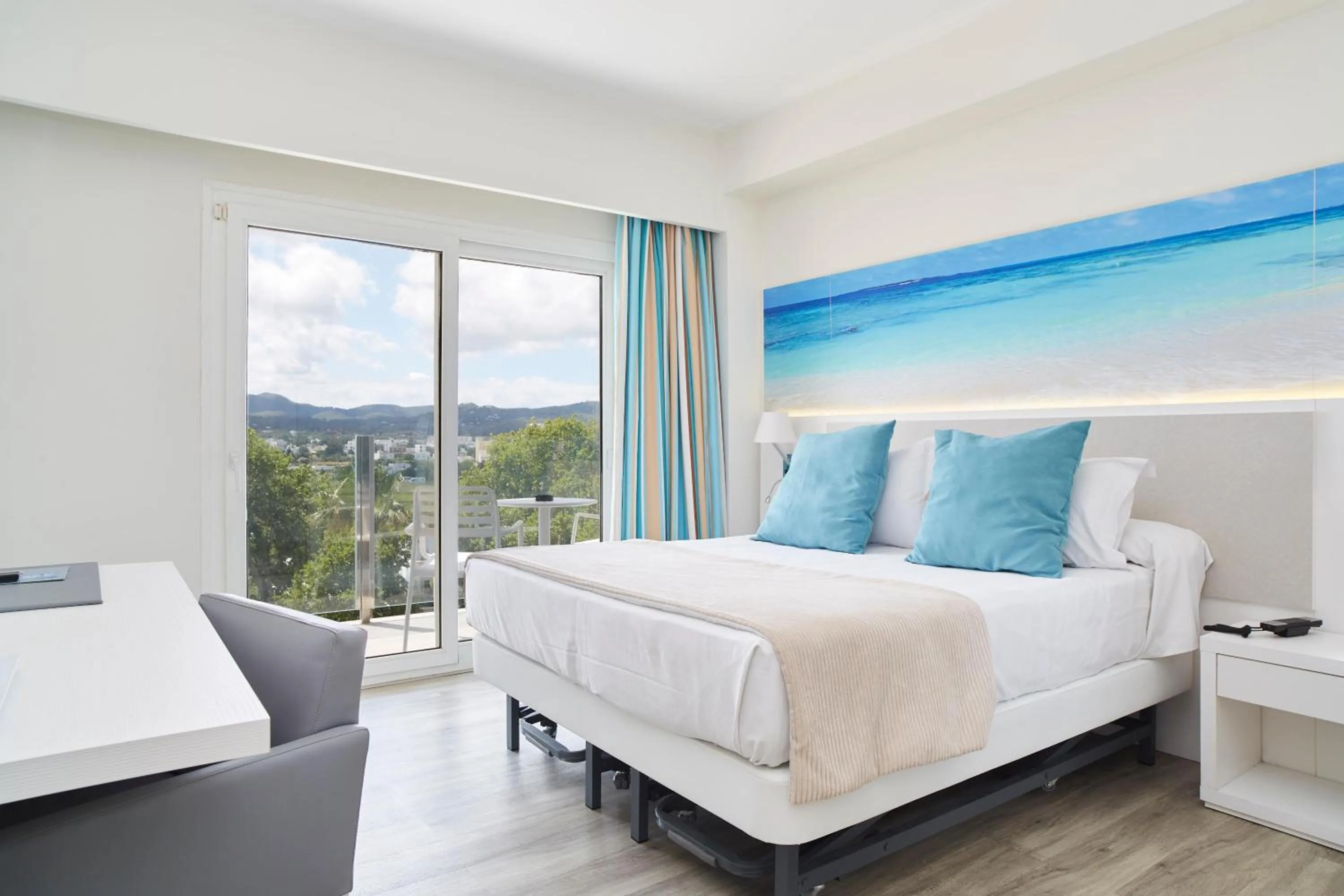 Photo of the whole room, Bed in Invisa Hotel Es Pla - Adults Only