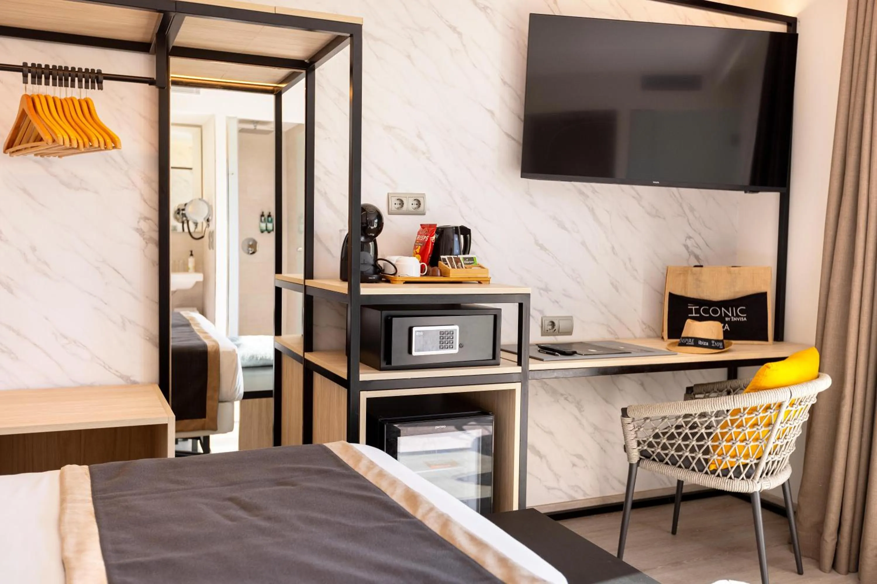 Photo of the whole room, Bed in Invisa Hotel Es Pla - Adults Only