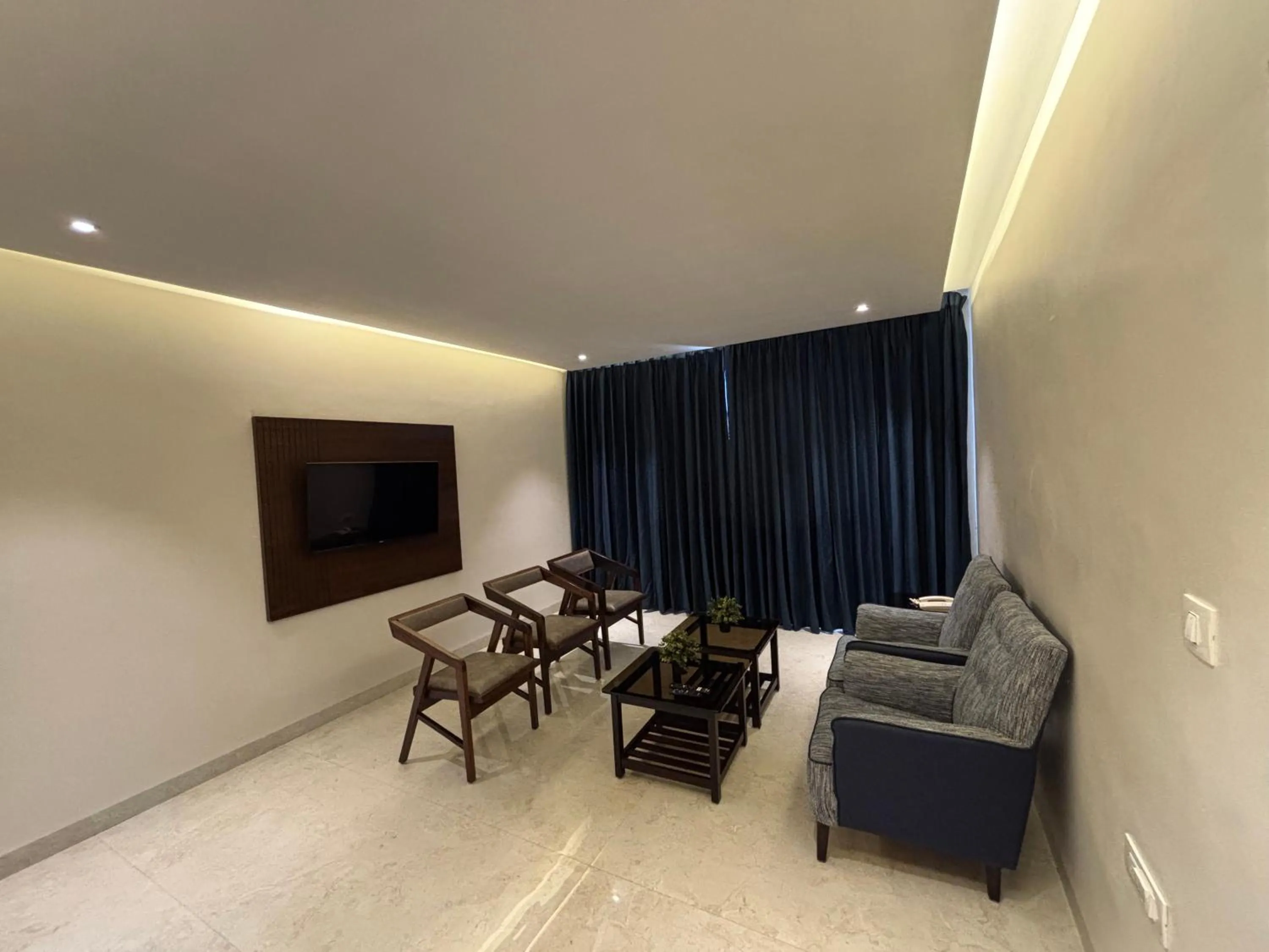 Seating area in Mayur Belgaum Presidency Hotel & Spa