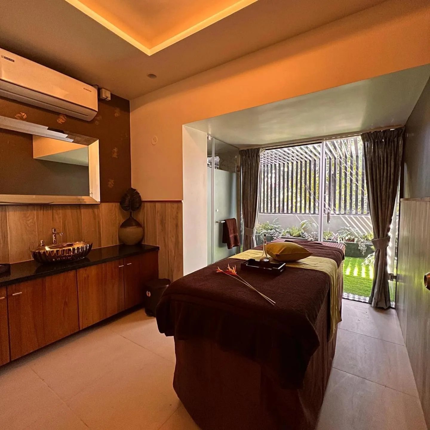 Spa and wellness centre/facilities, Bed in Mayur Belgaum Presidency Hotel & Spa