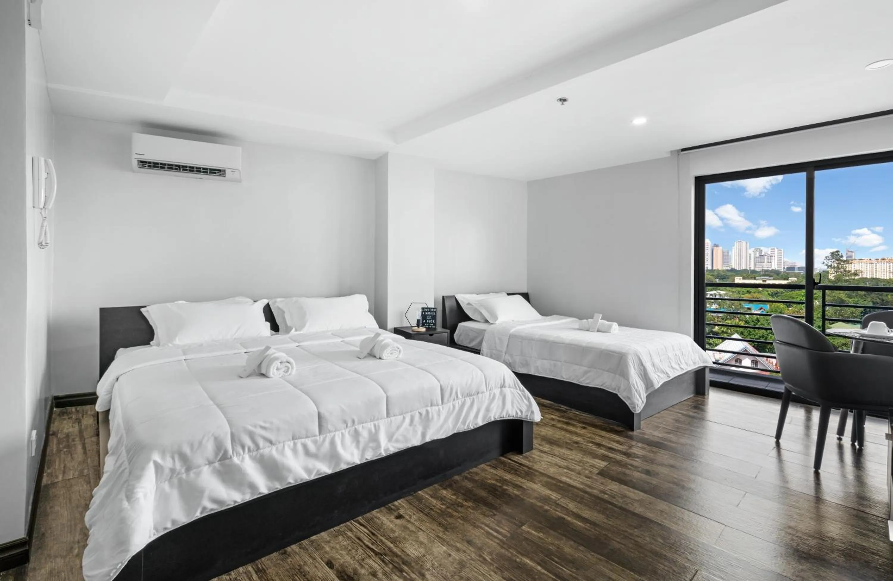 Bedroom, Bed in Espacio Hotel