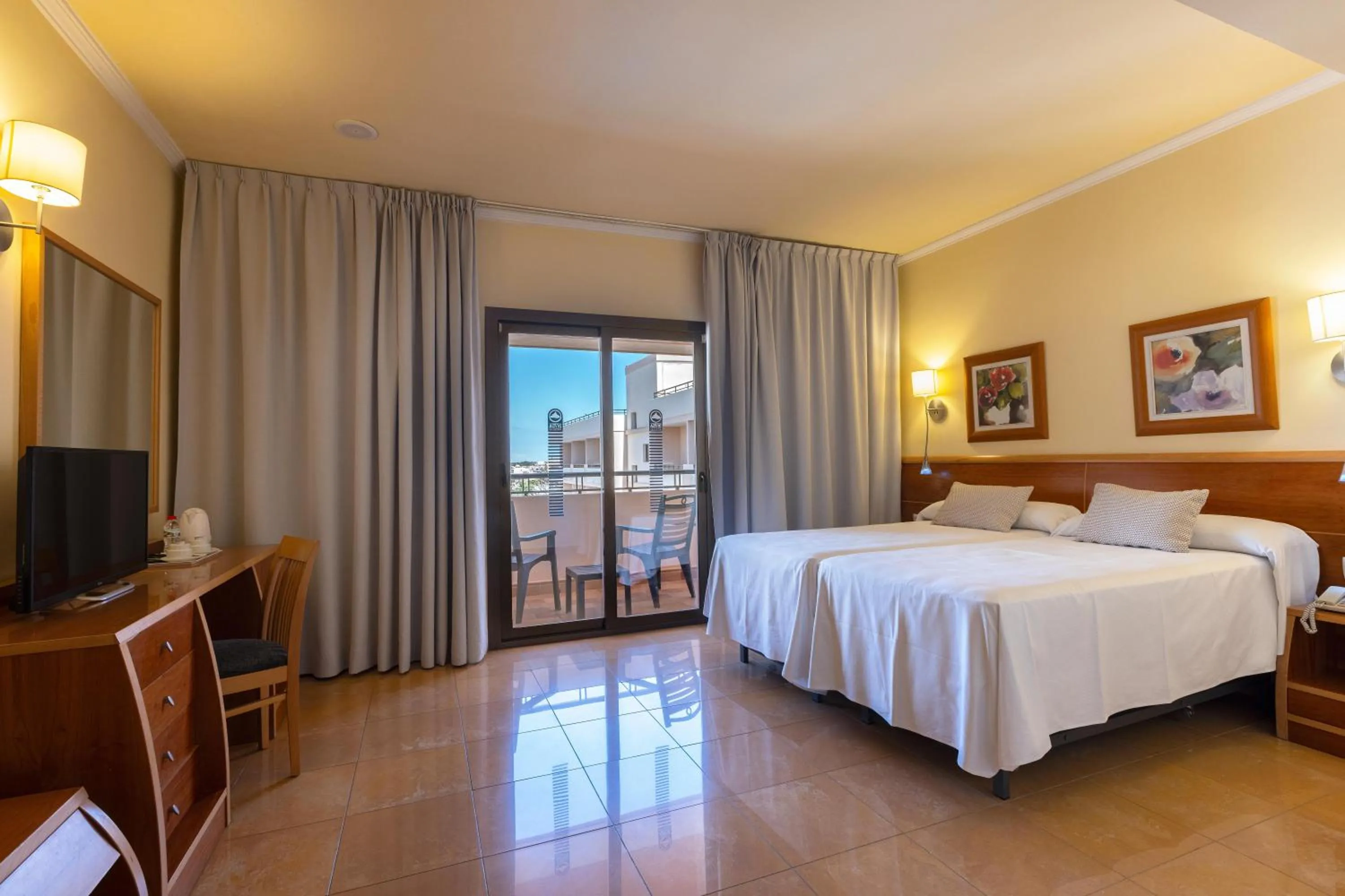 Photo of the whole room, Bed in Invisa Hotel La Cala