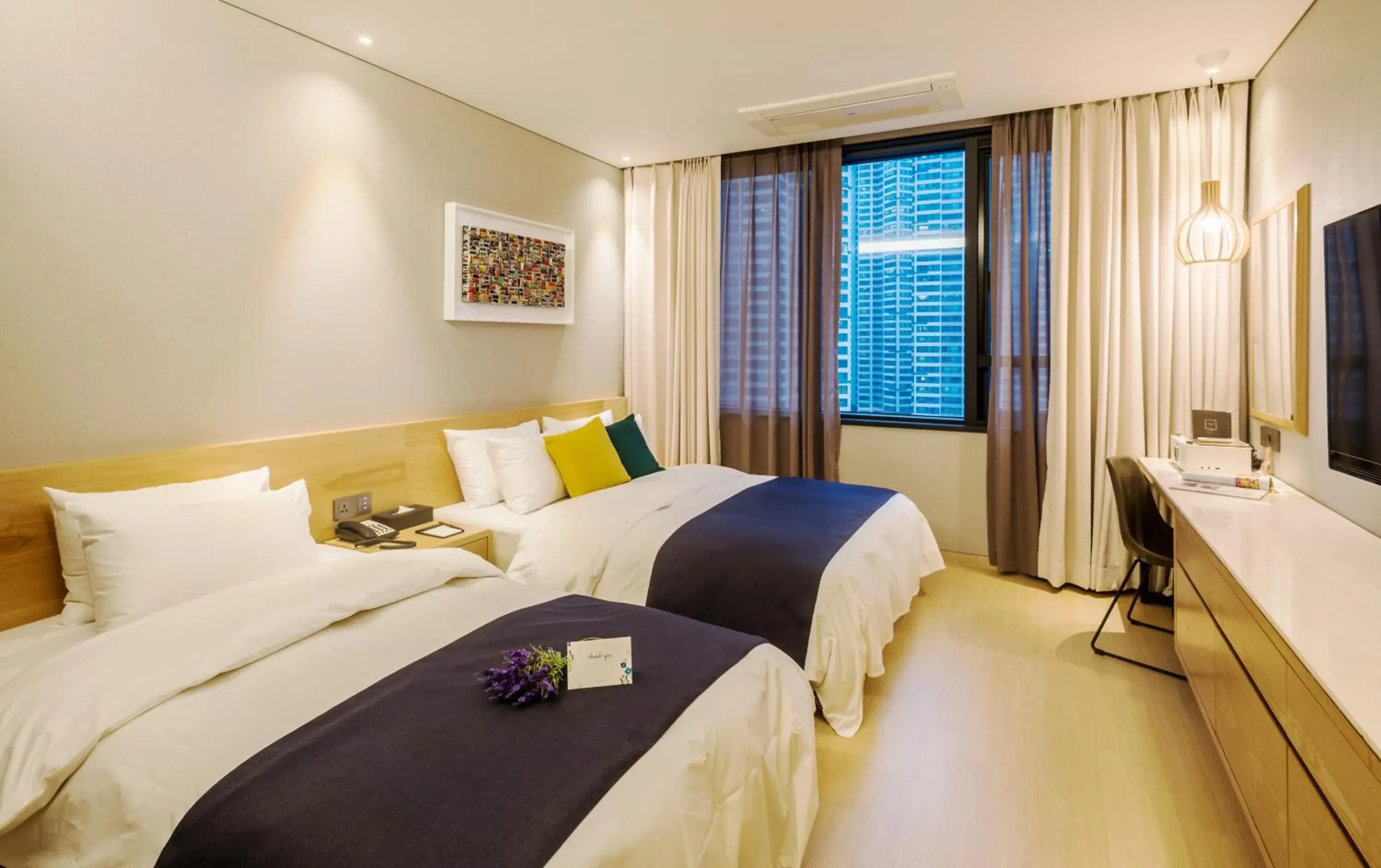 Deluxe Twin Room in GloucesterHotel Cheongju Deluxe Twin Room in GloucesterHotel Cheongju