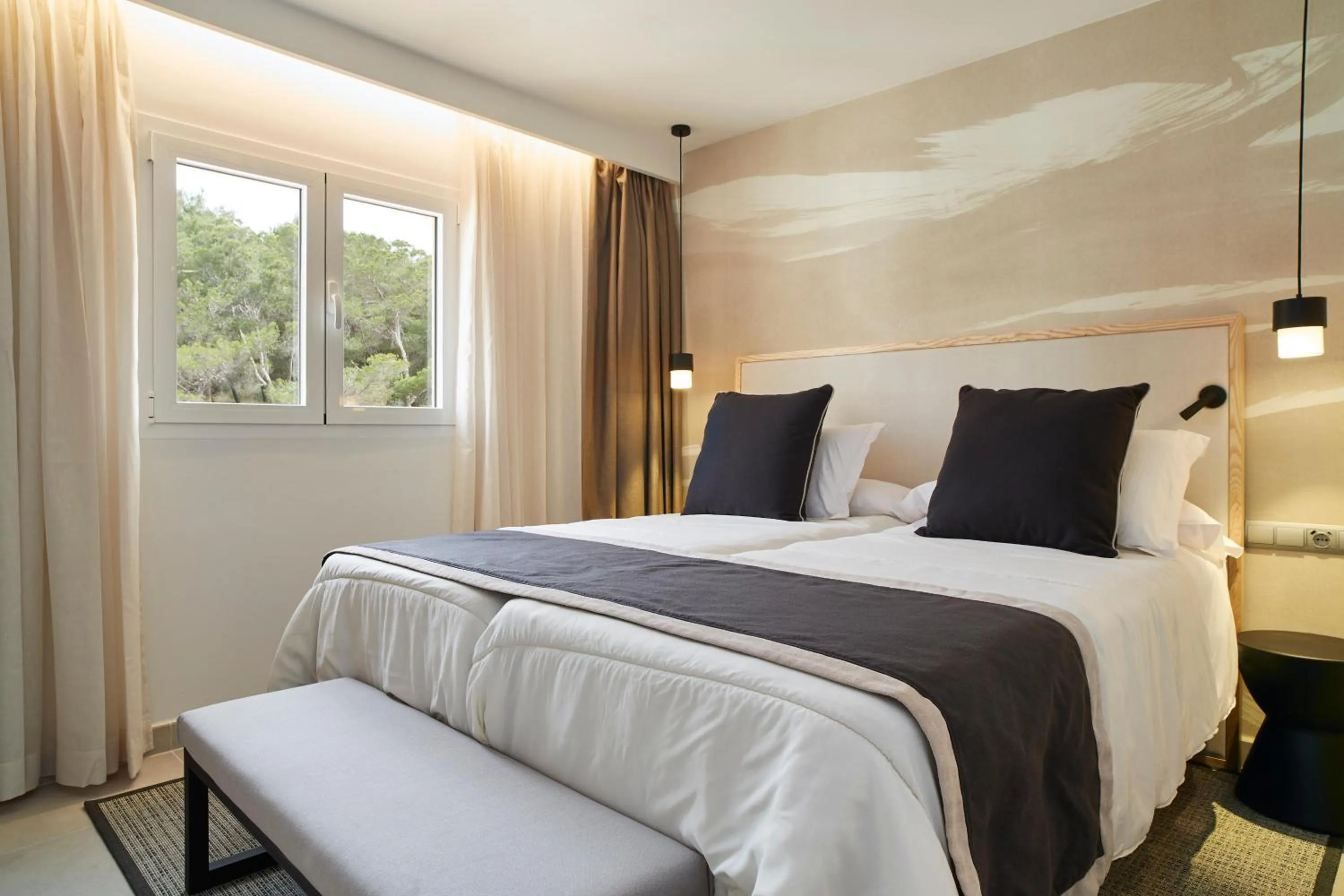 Photo of the whole room, Bed in Invisa Hotel Club Cala Blanca