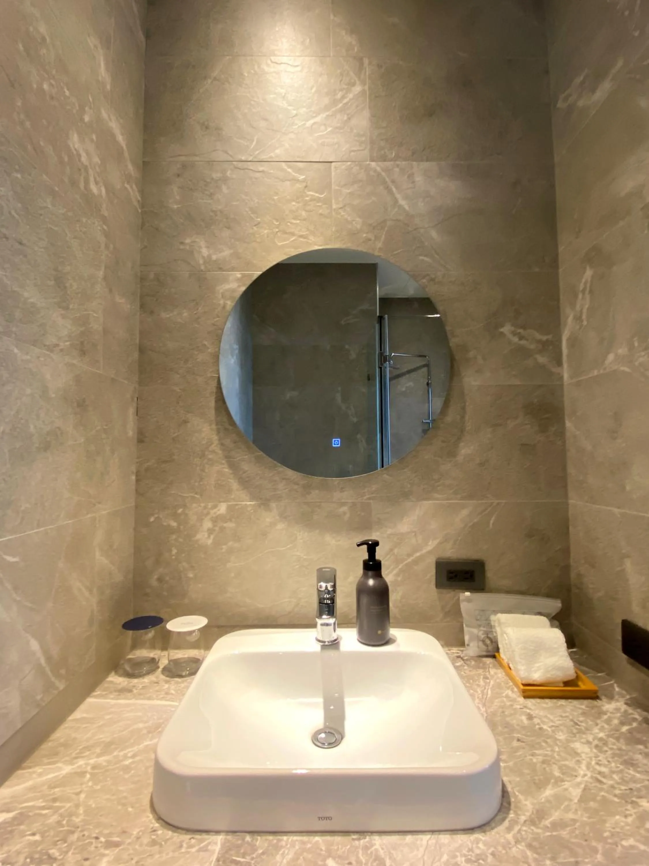 Bathroom in alfar Hotel