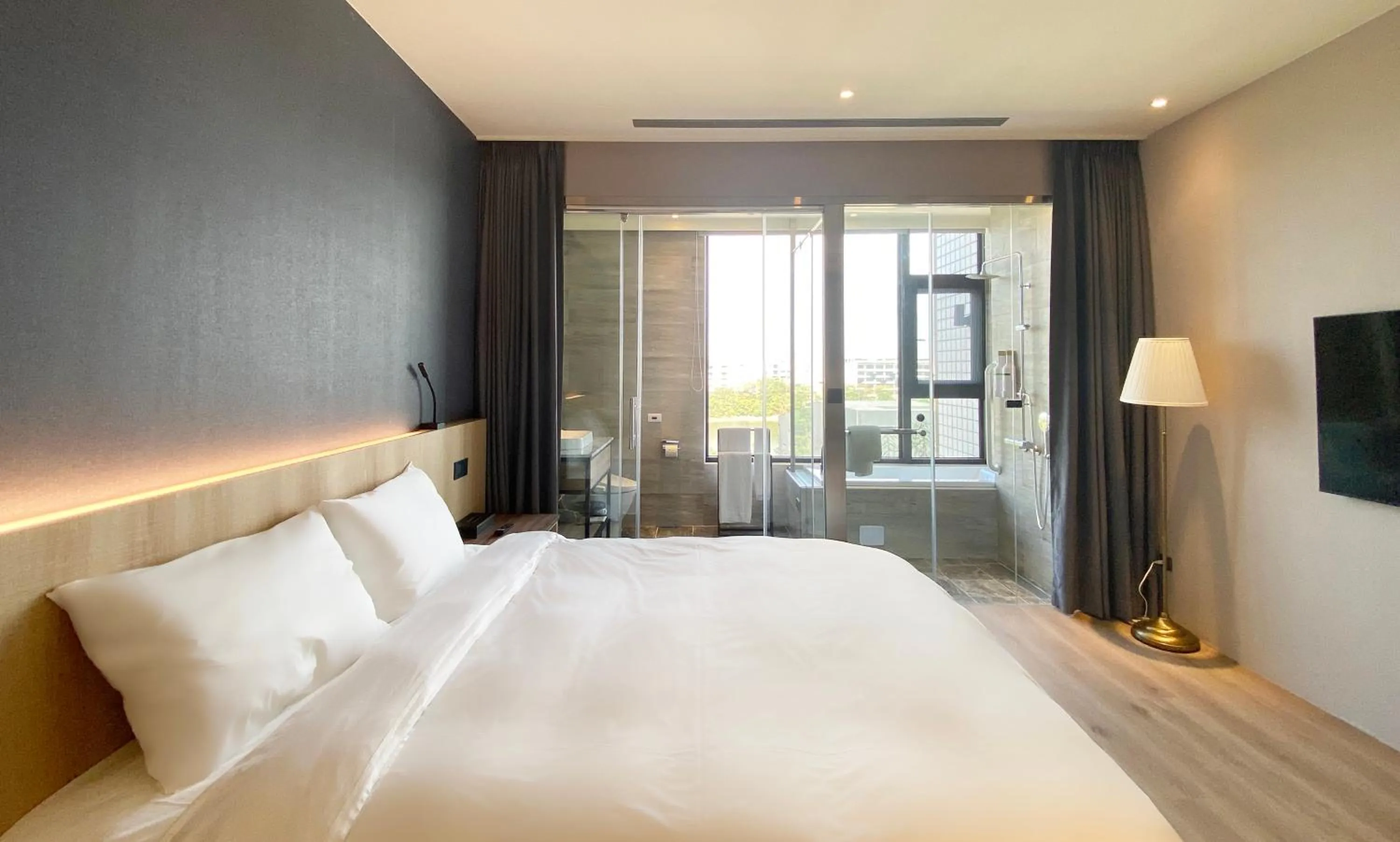 Photo of the whole room, Bed in alfar Hotel