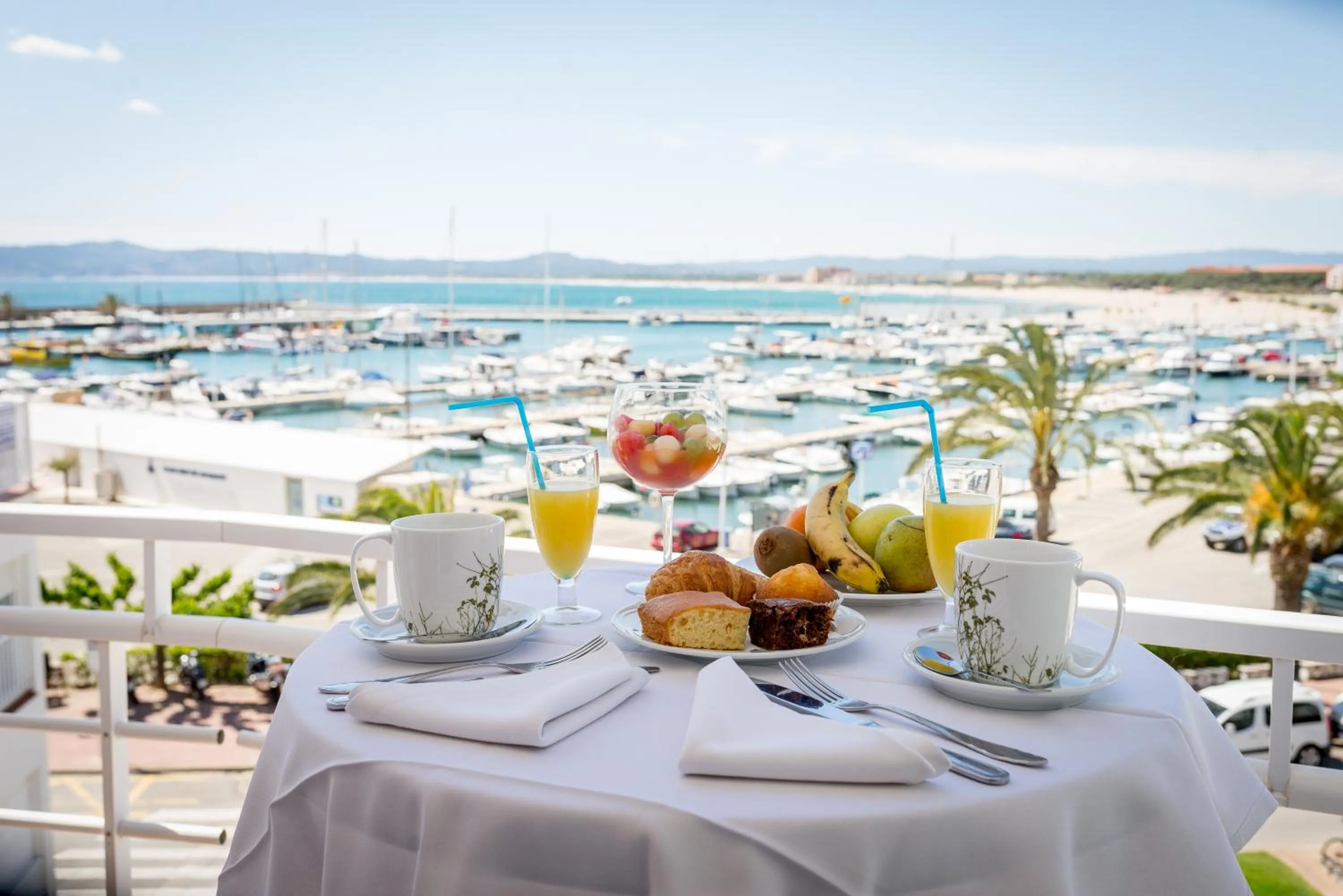 Balcony/Terrace in Hotel & Diving Les Illes