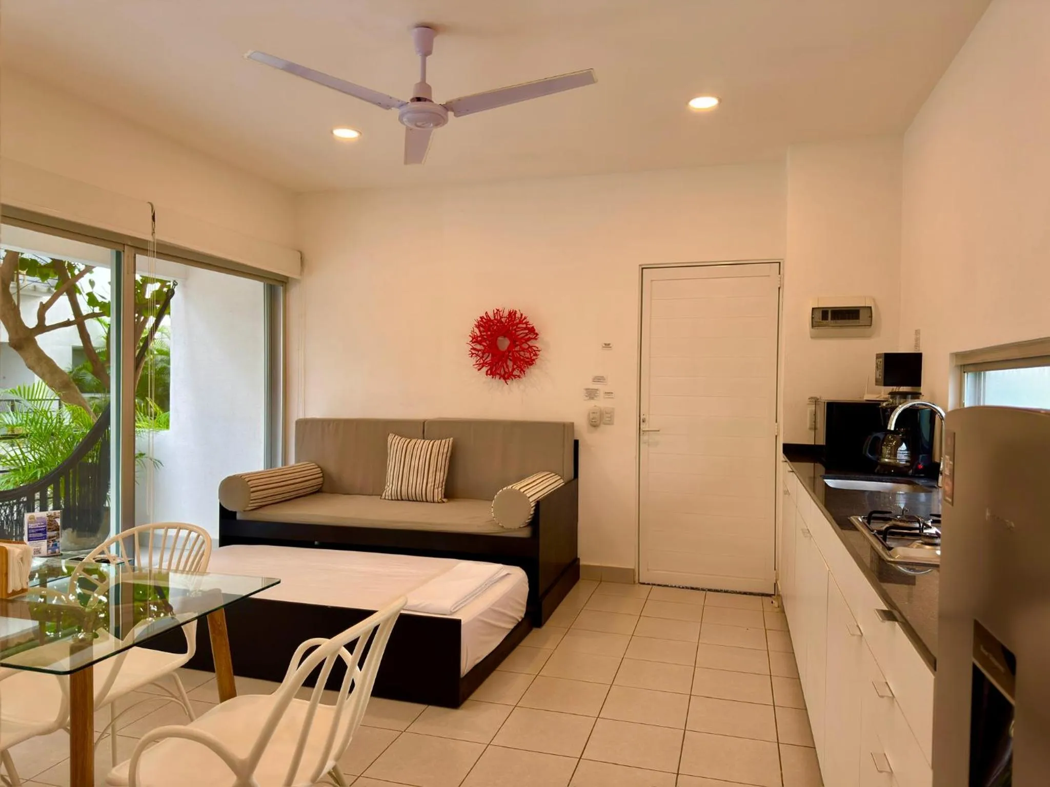 Bed in Papaya Condo Acapulco Diamante -Solo Adultos