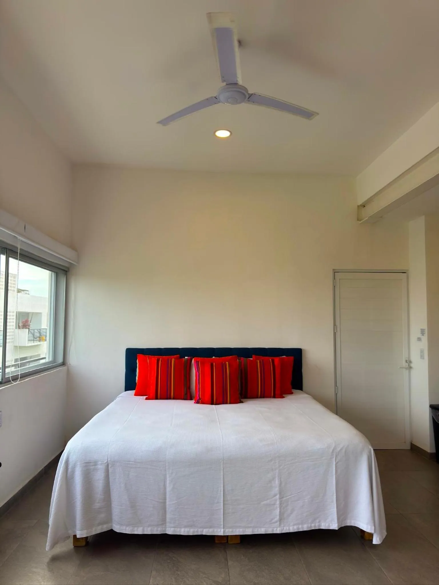 Bed in Papaya Condo Acapulco Diamante -Solo Adultos