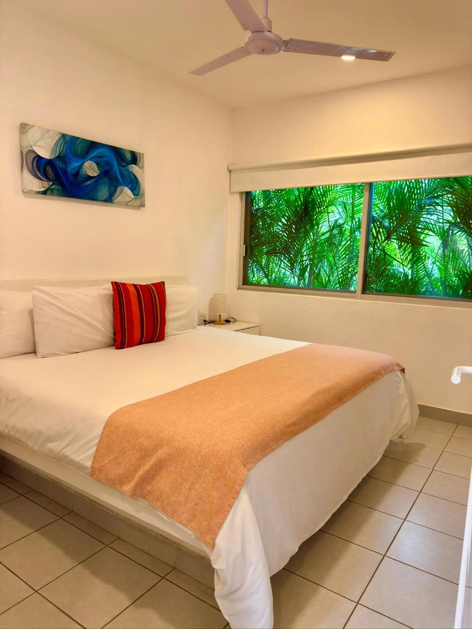 Bed in Papaya Condo Acapulco Diamante -Solo Adultos