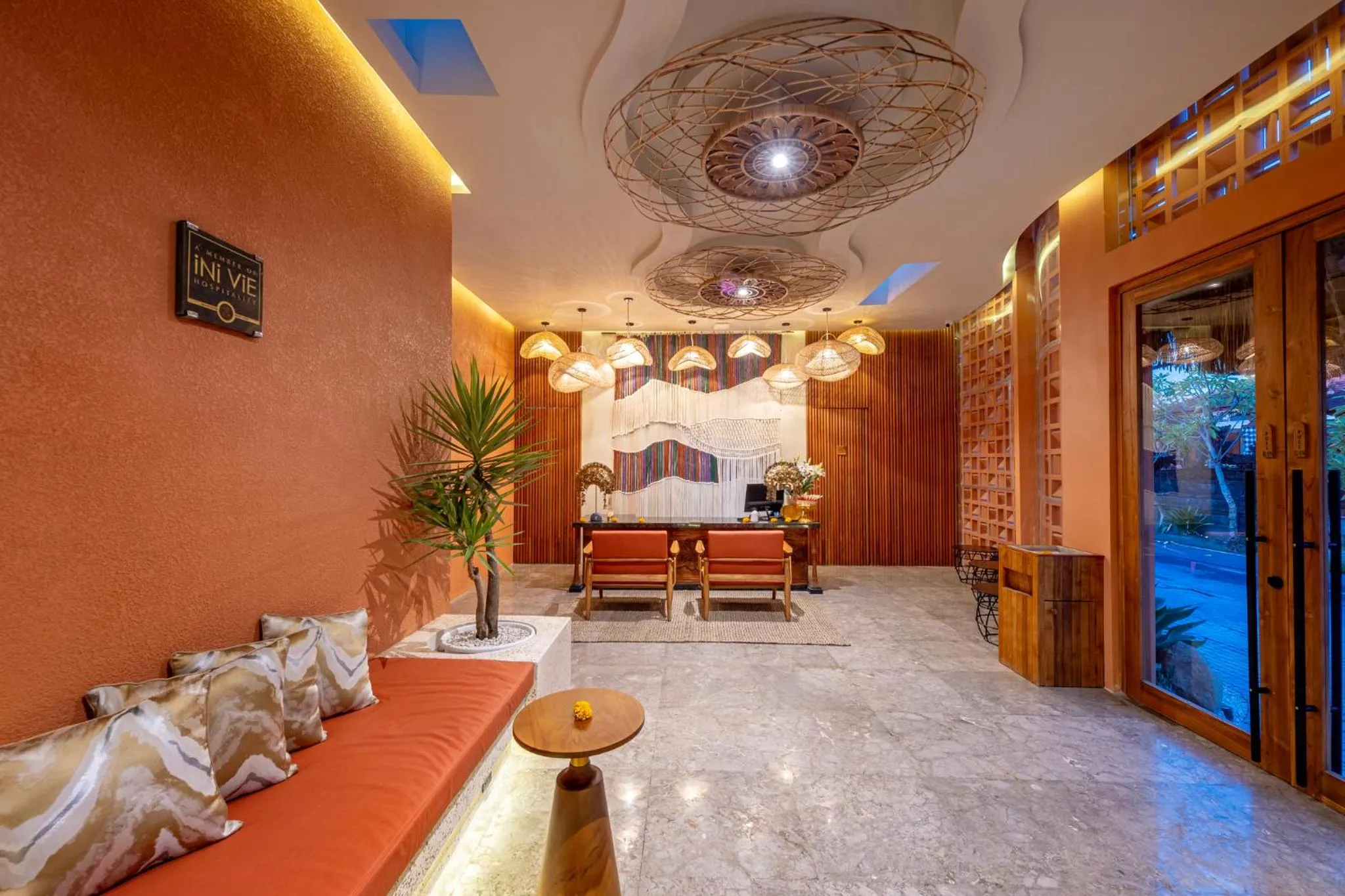 Lobby or reception in Cyrus Villa Seminyak by Ini Vie Hospitality