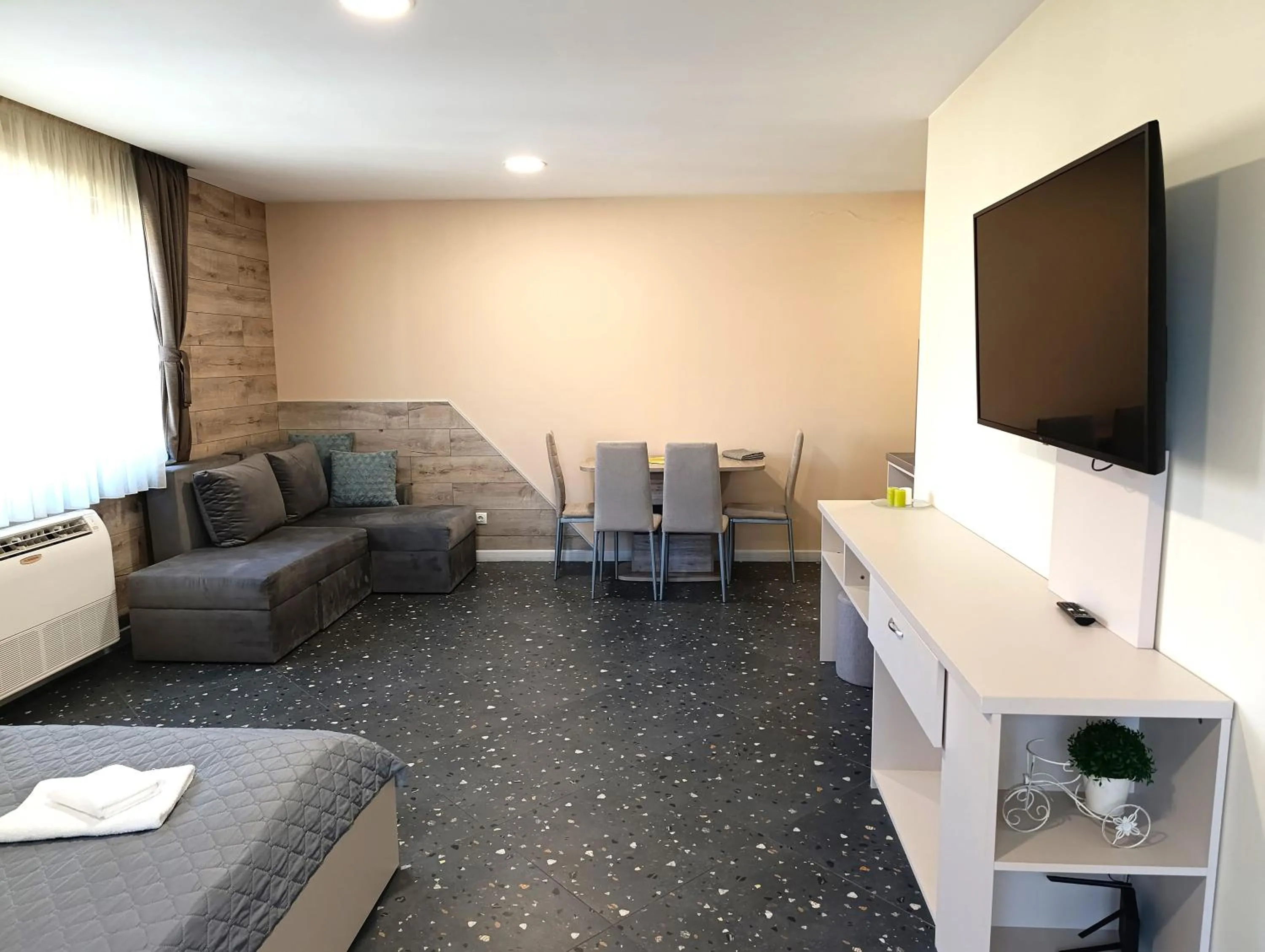 TV and multimedia in Lime House, Kyustendil