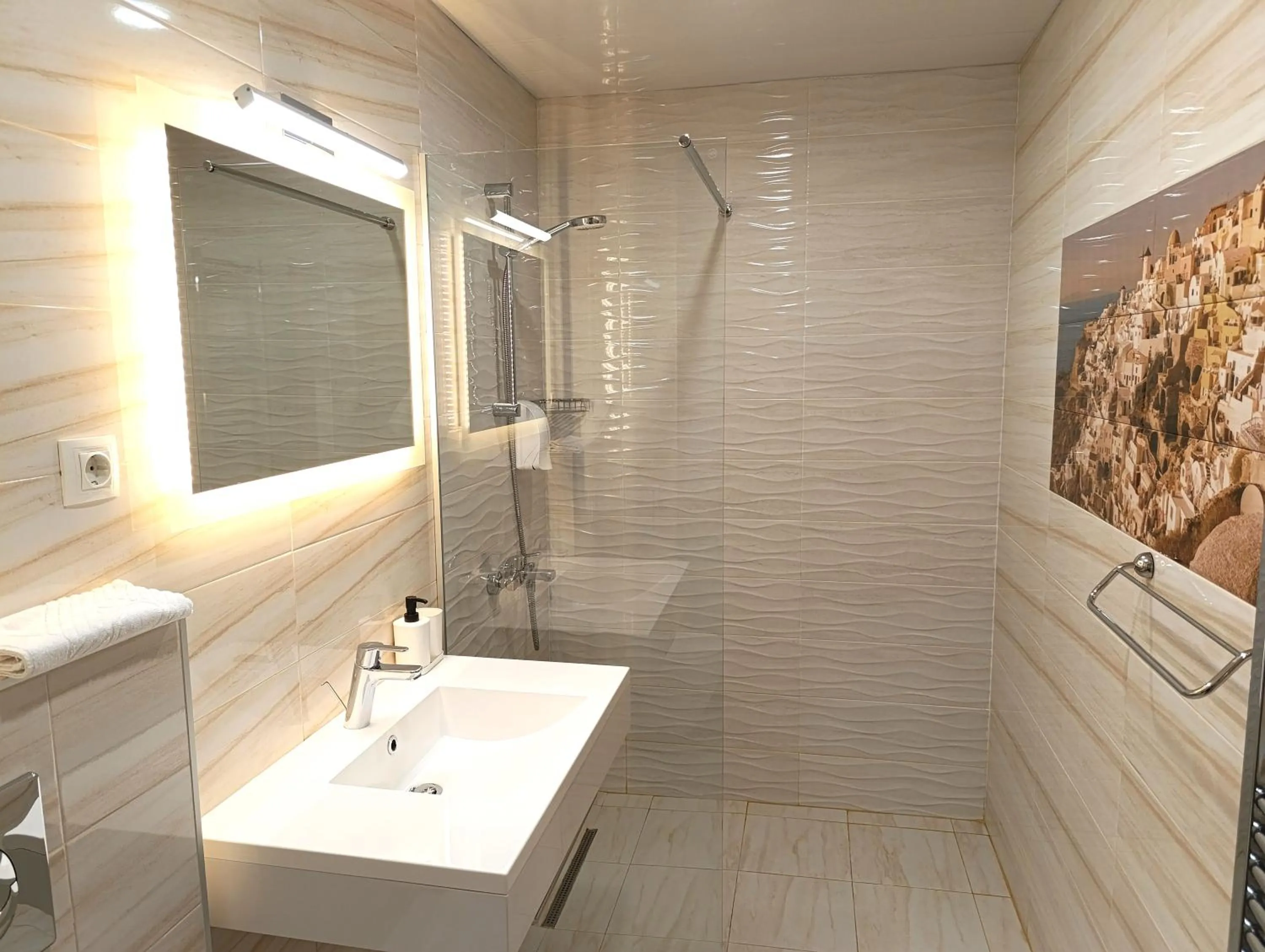 Shower in Lime House, Kyustendil