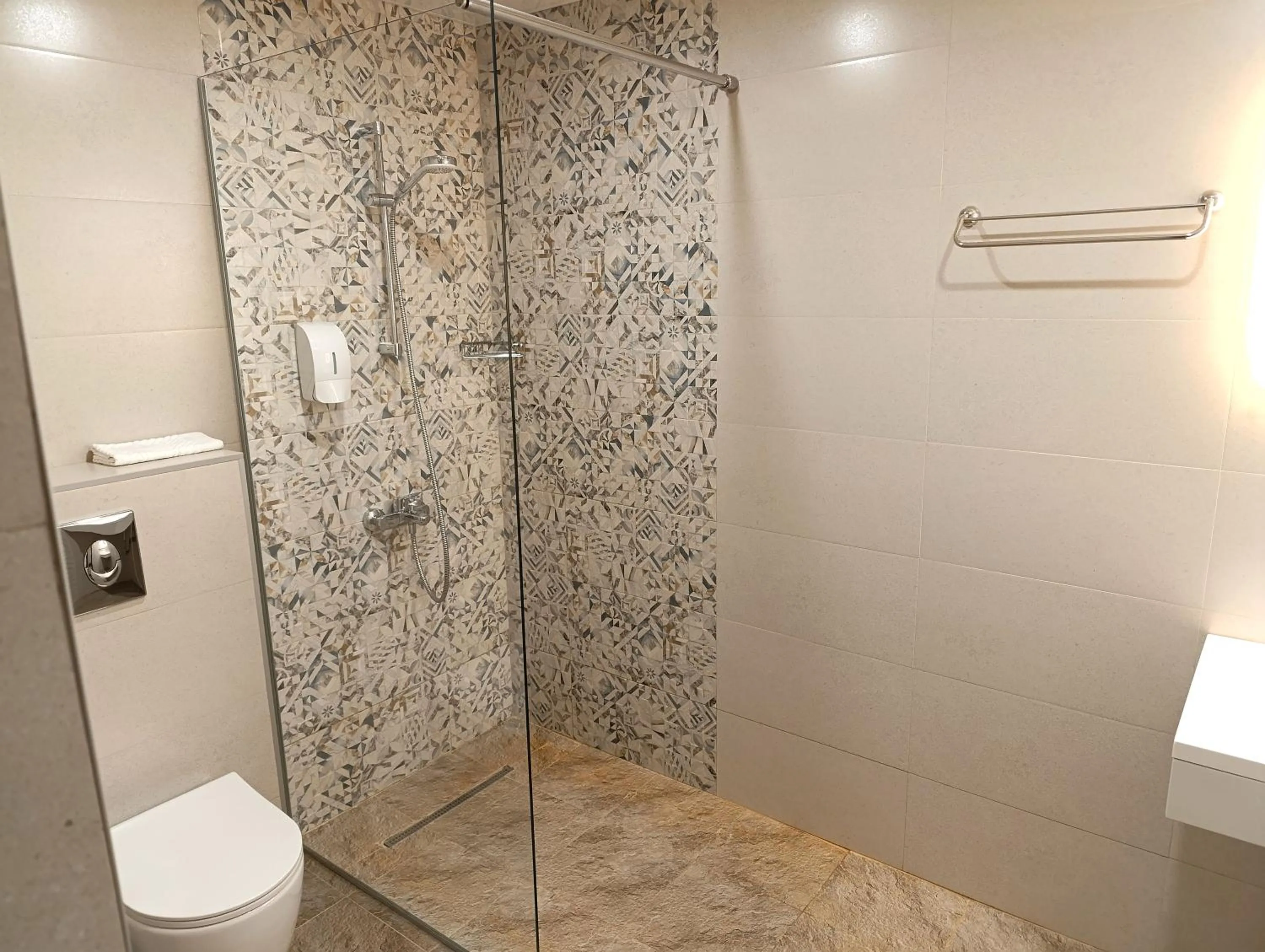 Shower in Lime House, Kyustendil